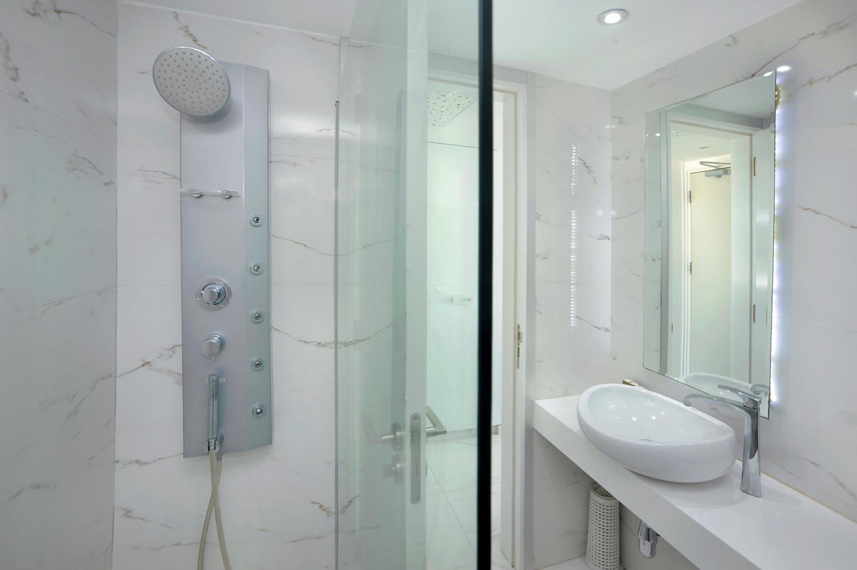 Family Junior Suite - Photo 2
