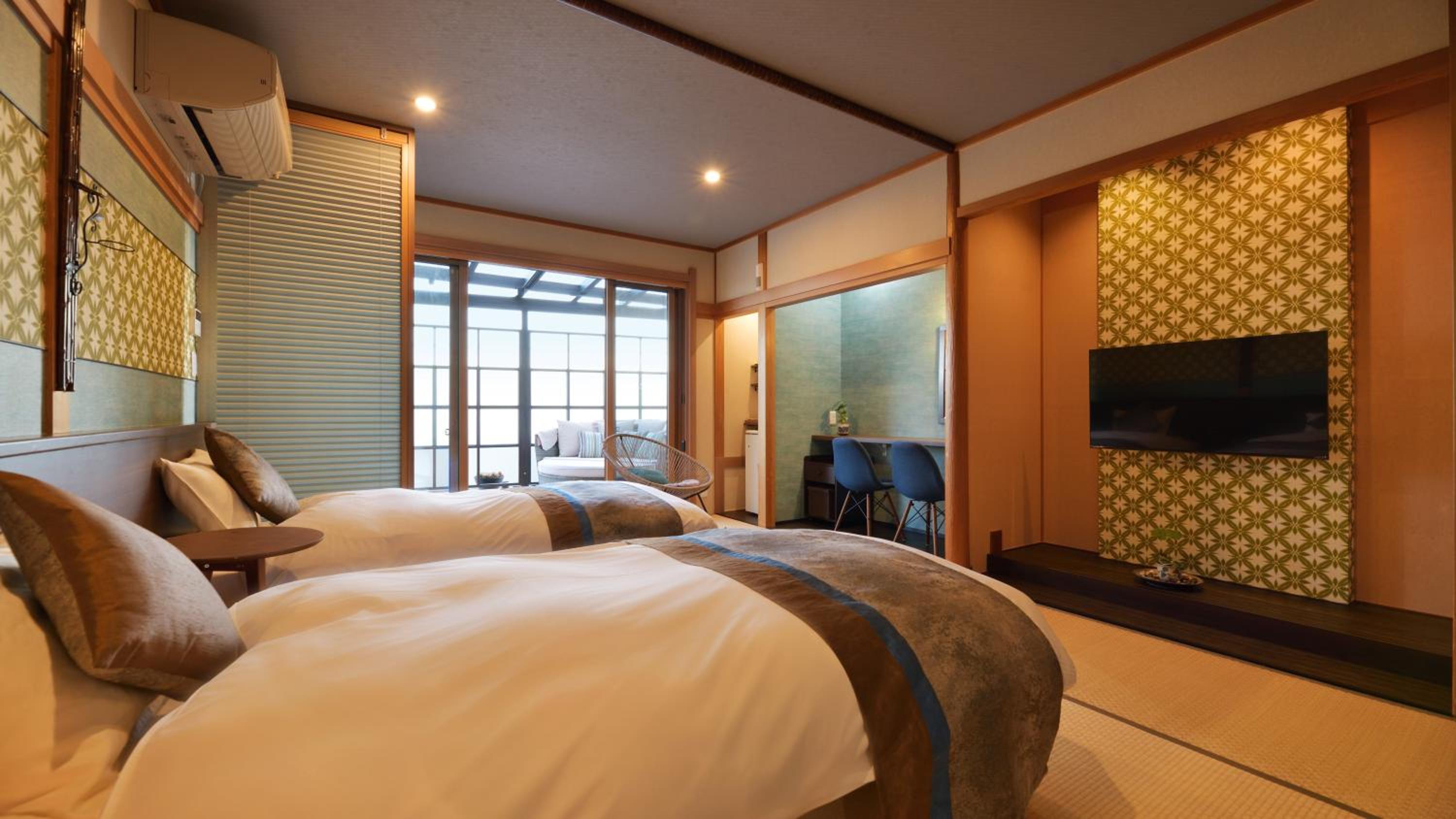 Twin Room with Terrace photo 2