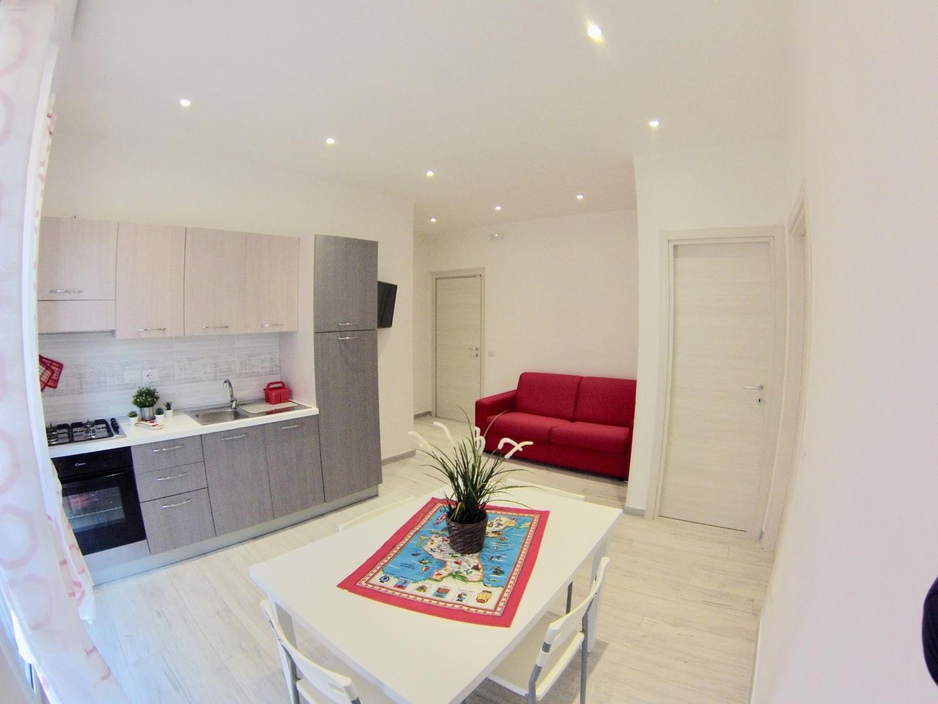 Apartment with Sea View - Photo 6