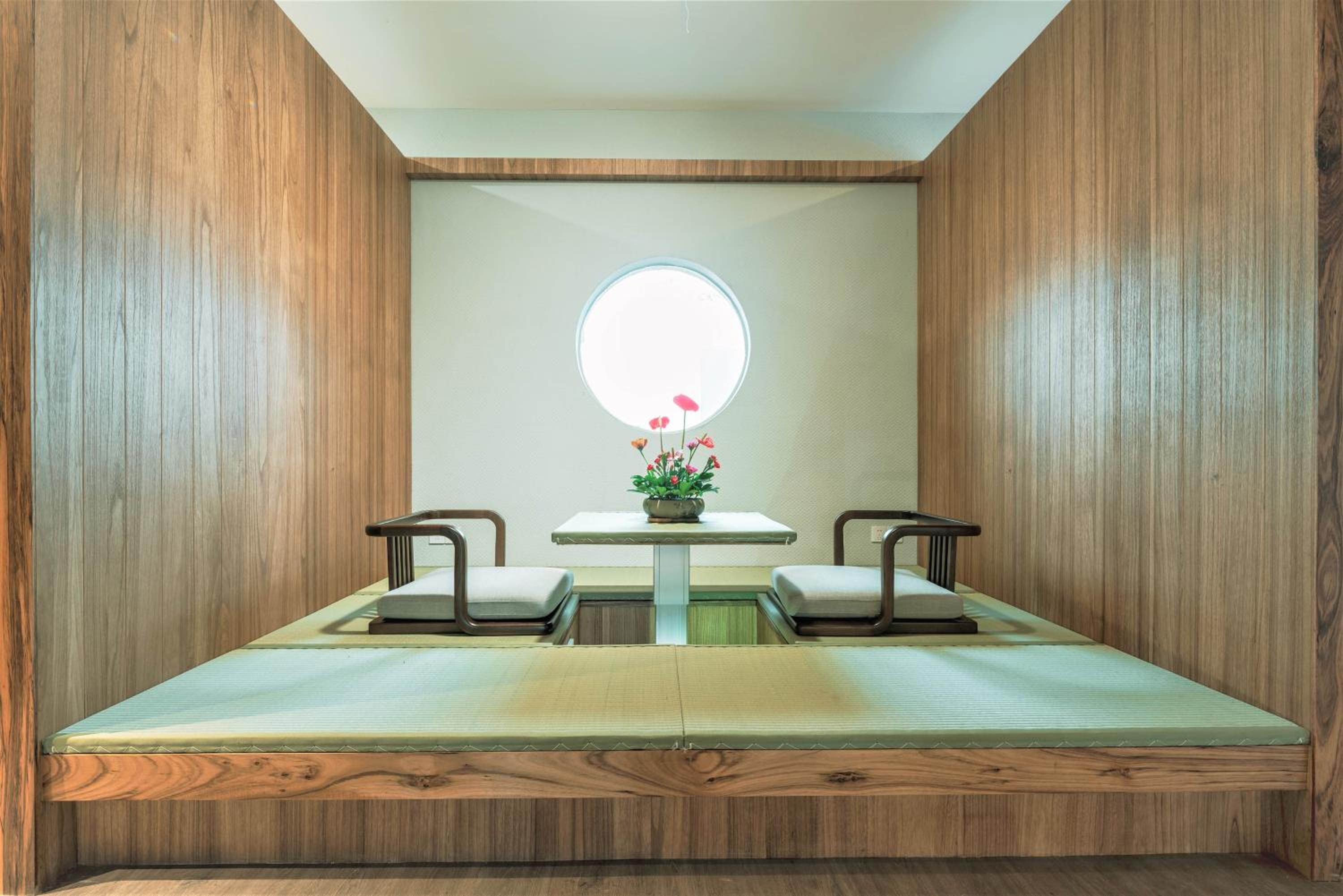 Courtyard Room photo 2
