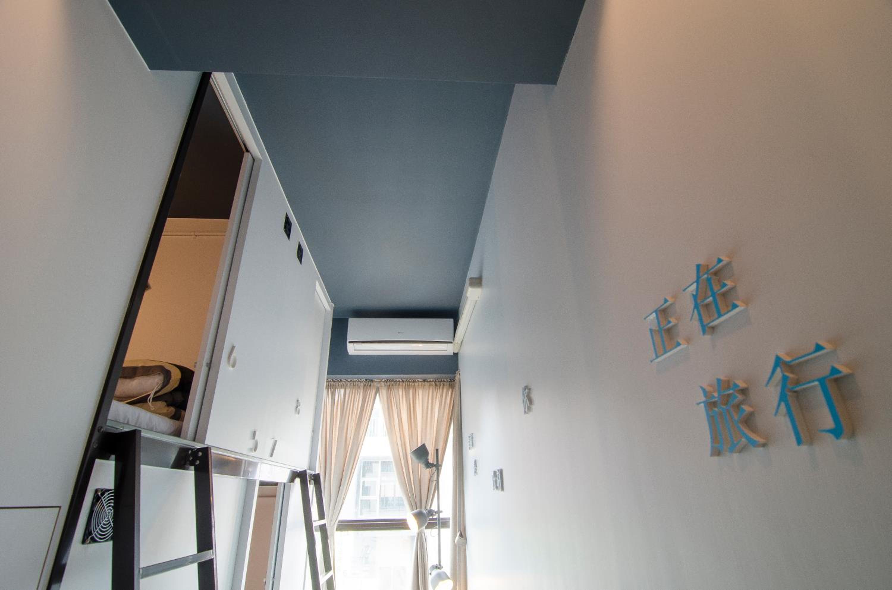 Bunk Bed in Mixed Dormitory Room photo 2