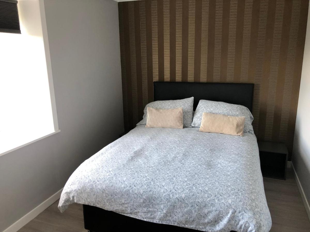 Double Room with Private Bathroom photo 1