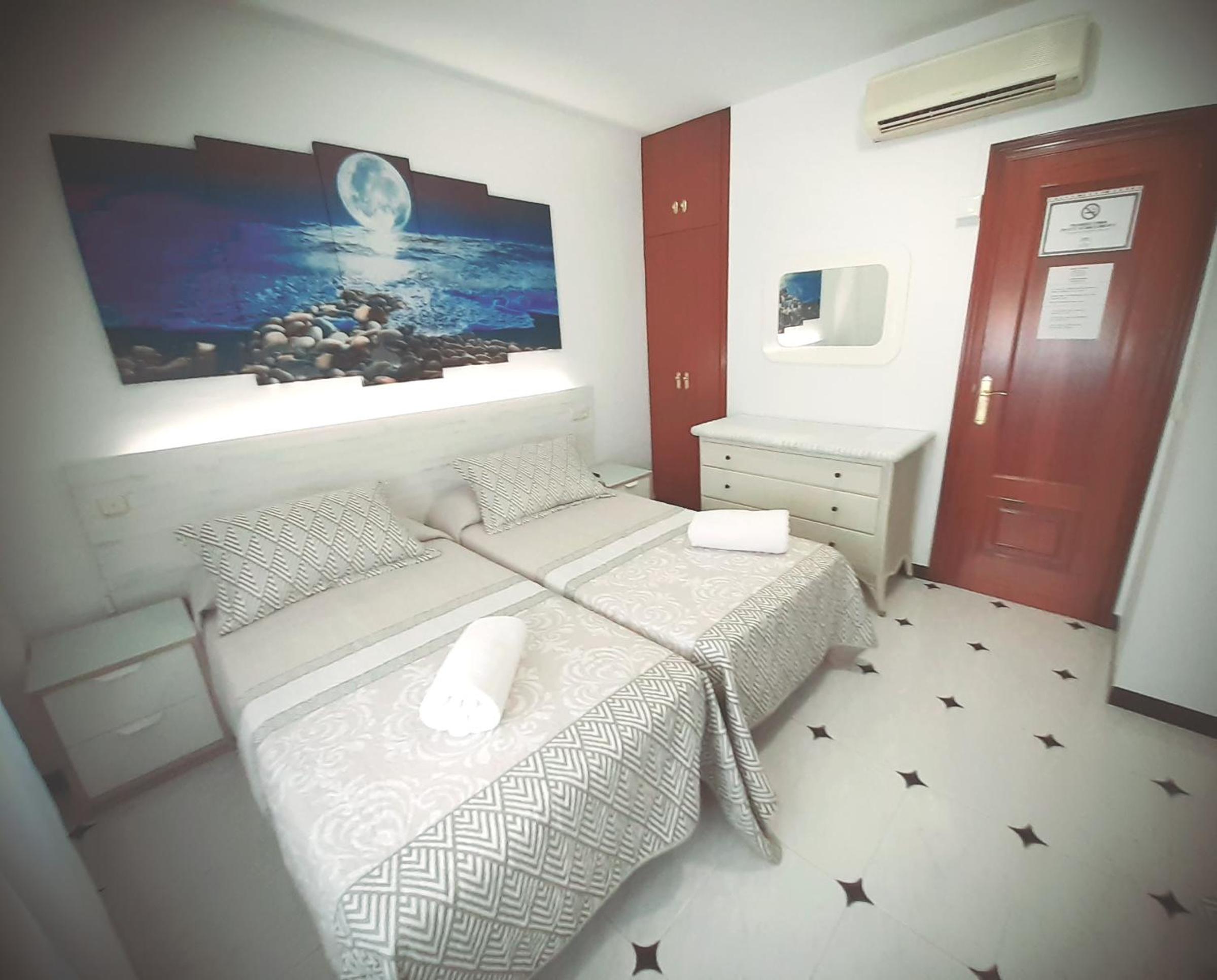 Triple Room - Photo 5