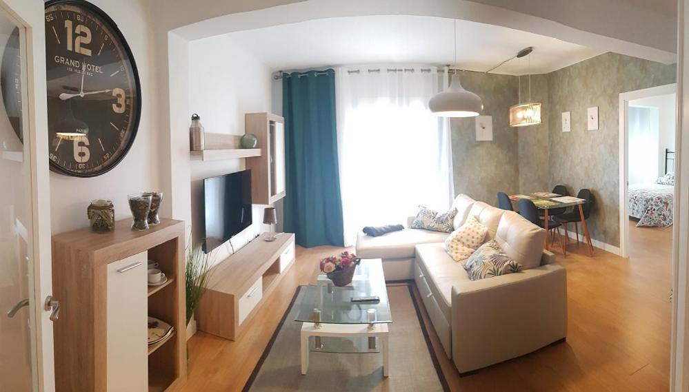 Two-Bedroom Apartment - Photo 1