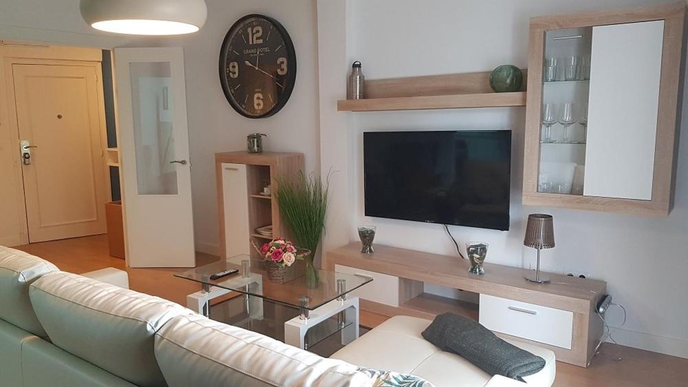 Two-Bedroom Apartment - Photo 4