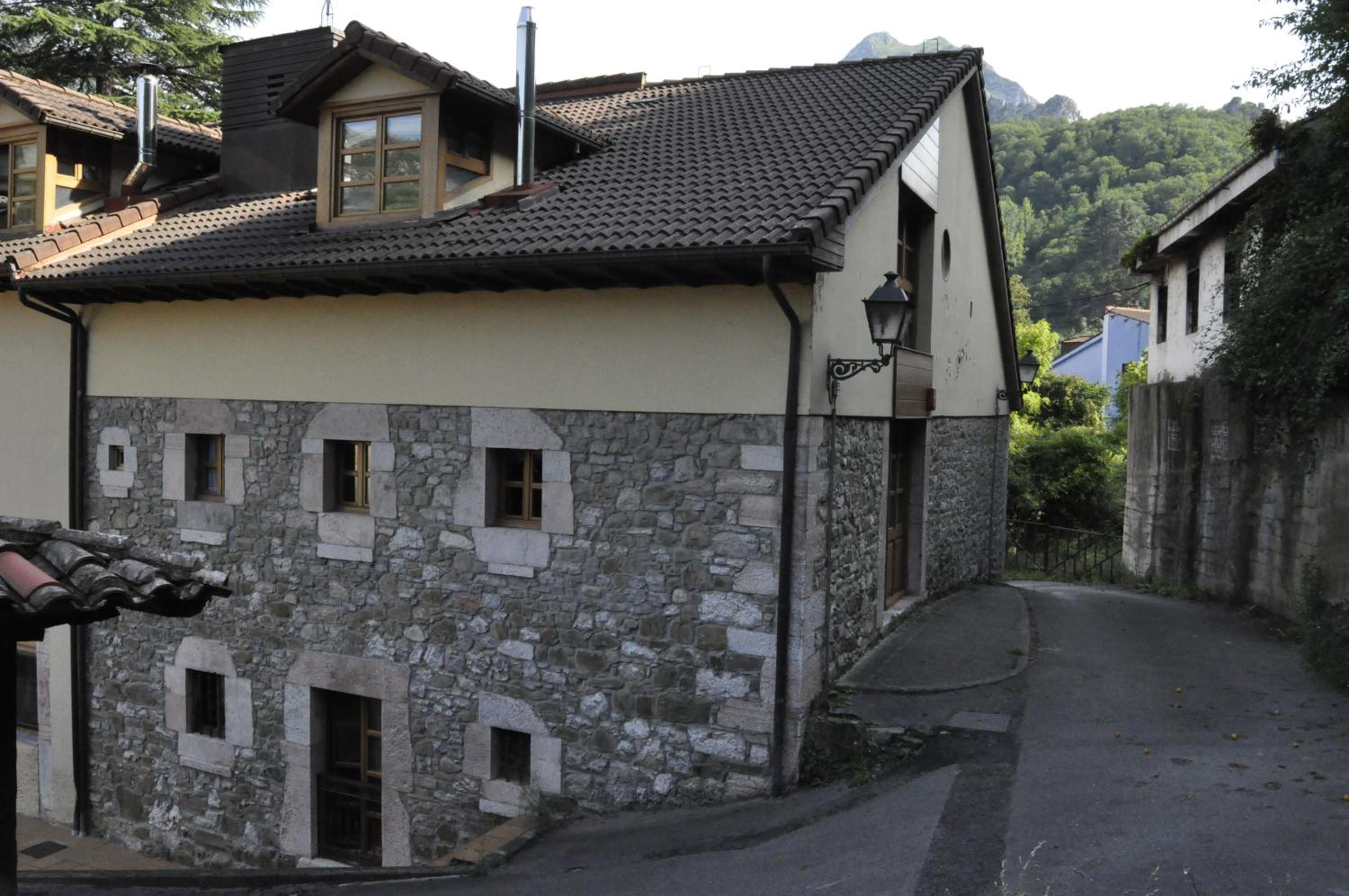 Maisonette photo 2