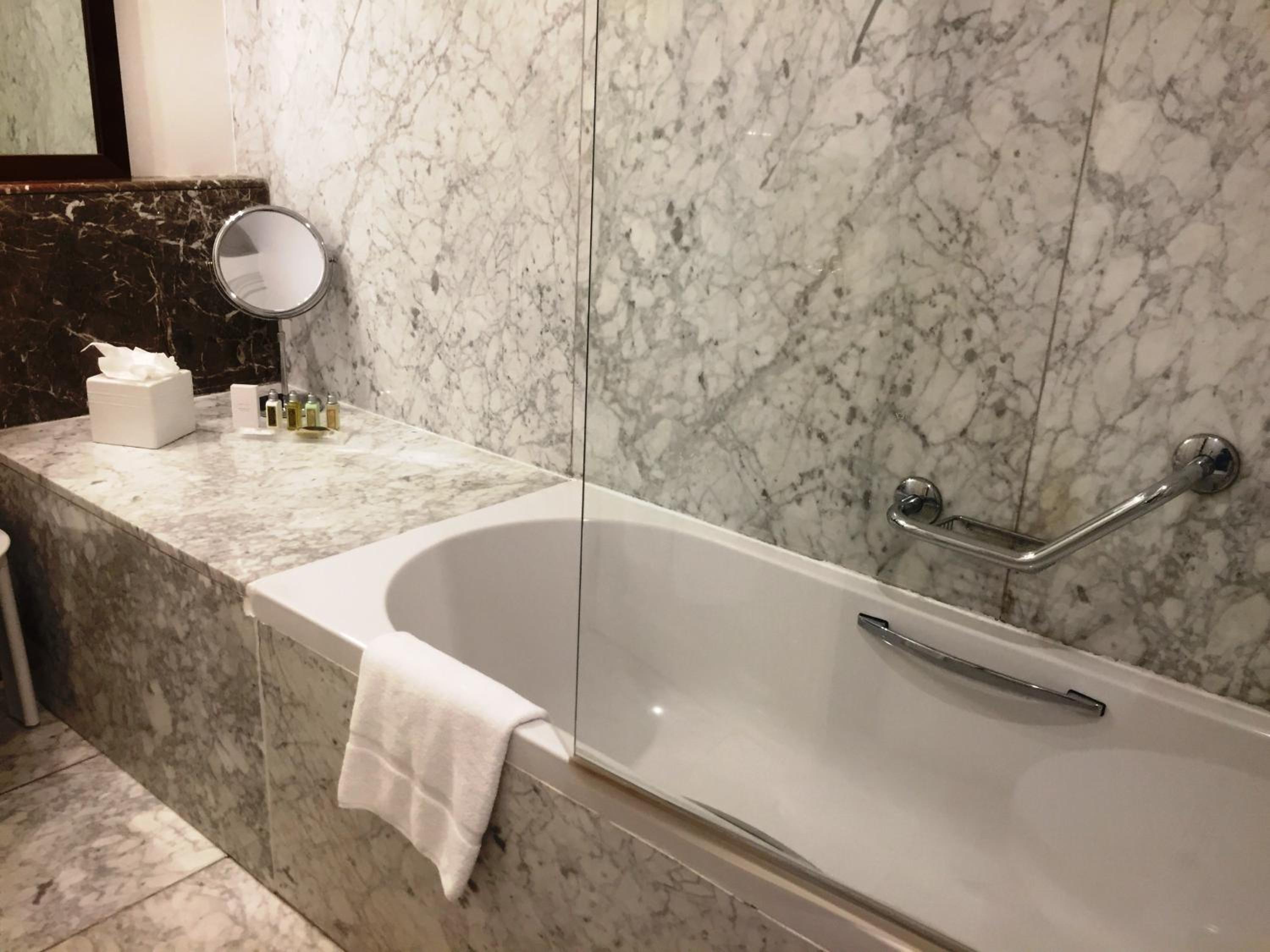 Duplex Suite - Photo 8