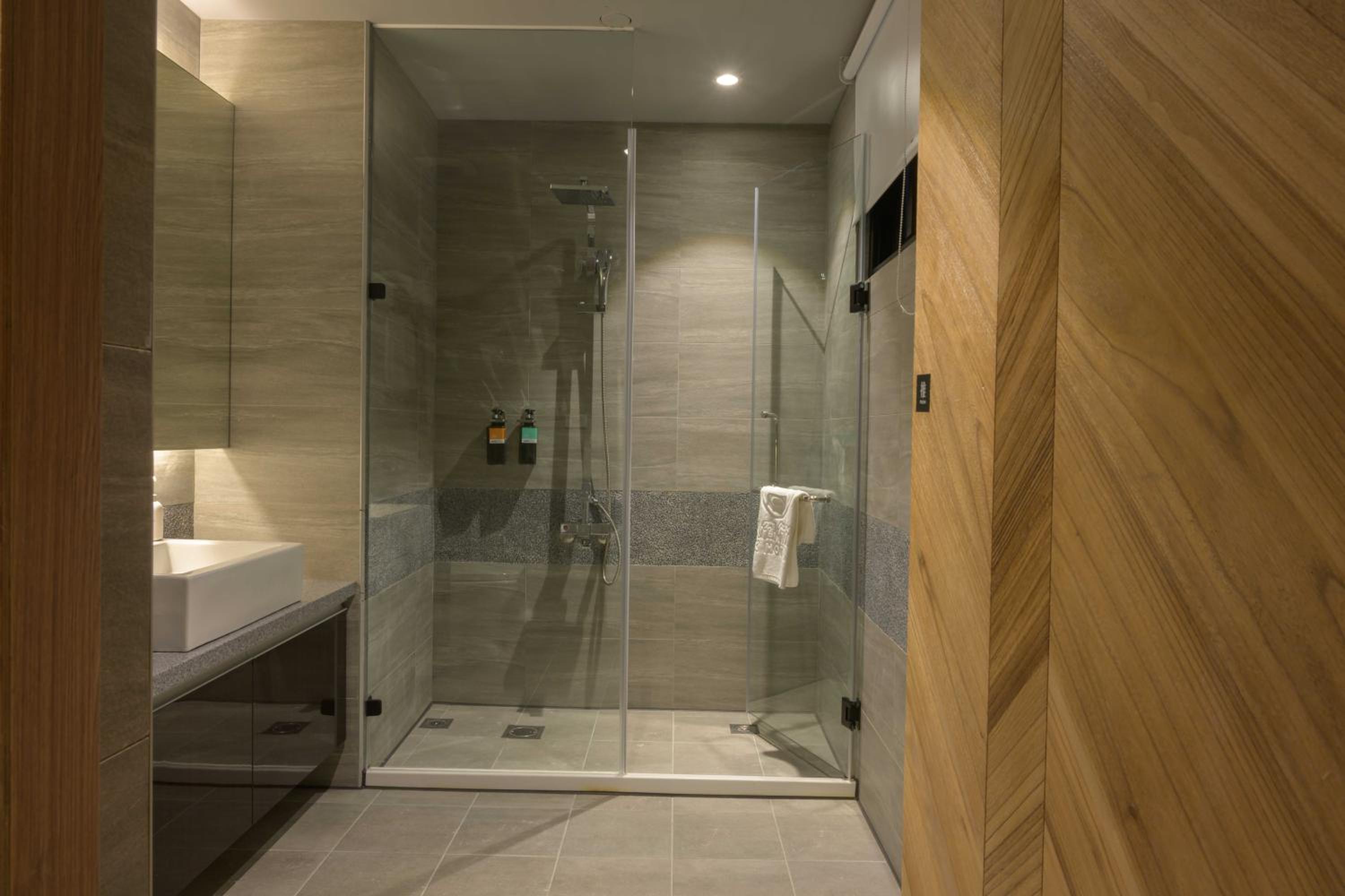 Elegance Double Room photo 2