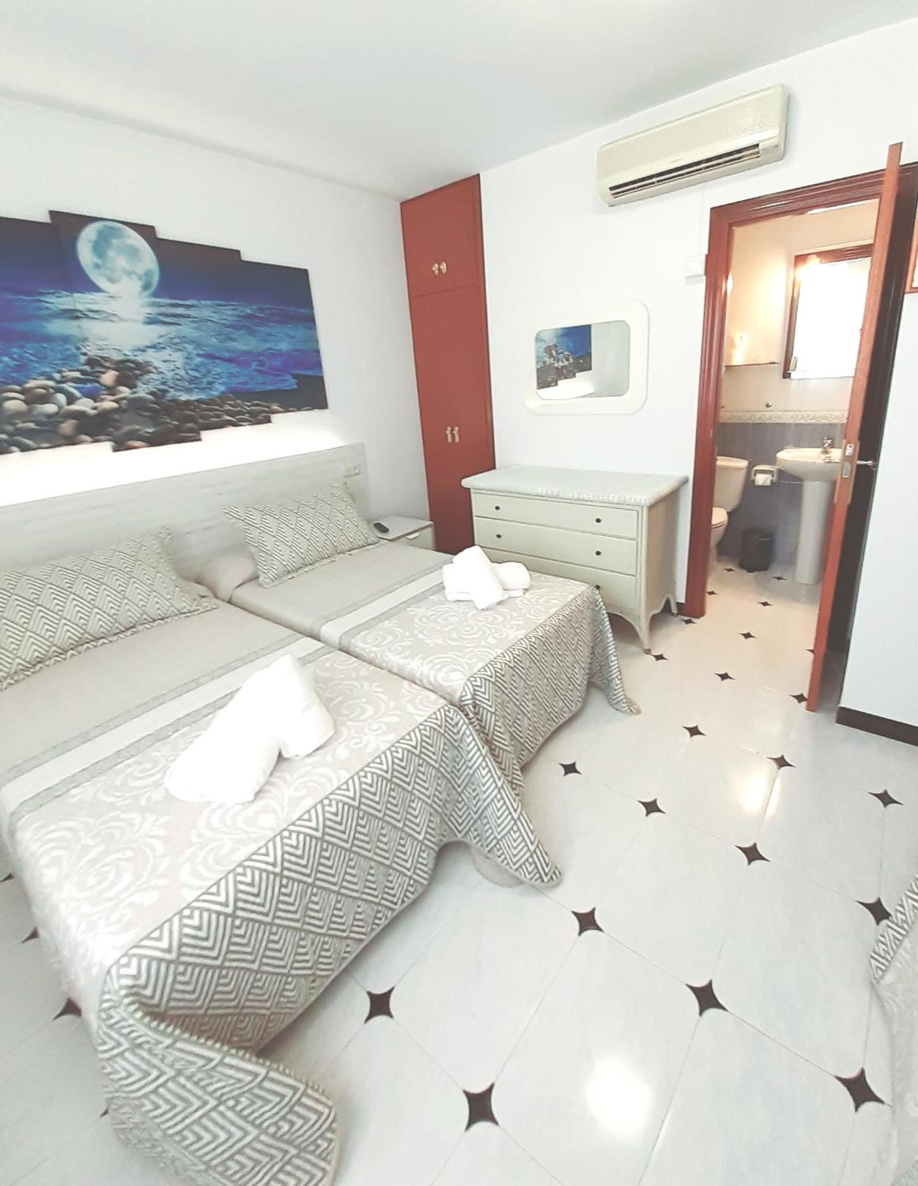 Triple Room - Photo 2