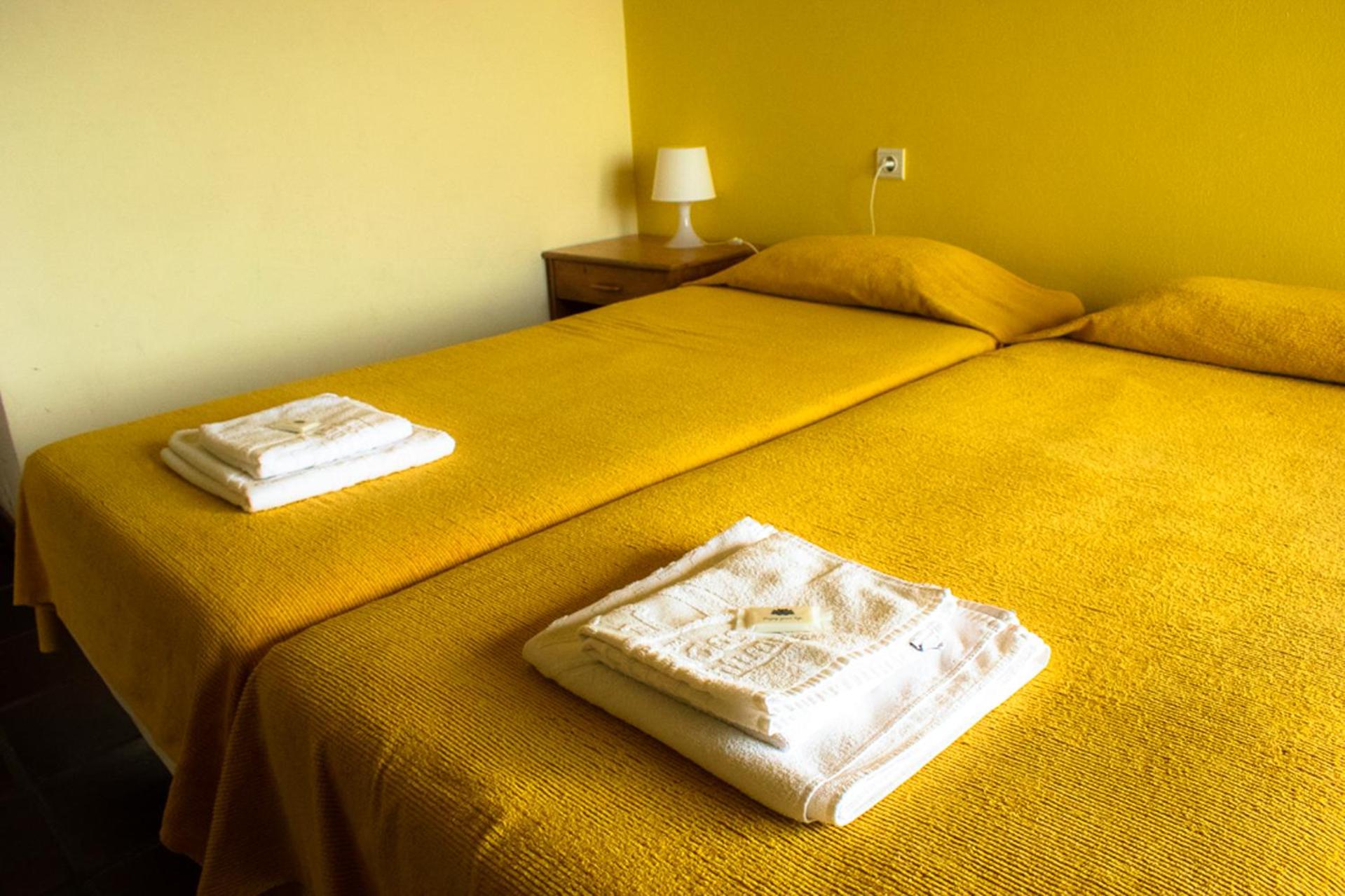 Twin Room - Photo 5
