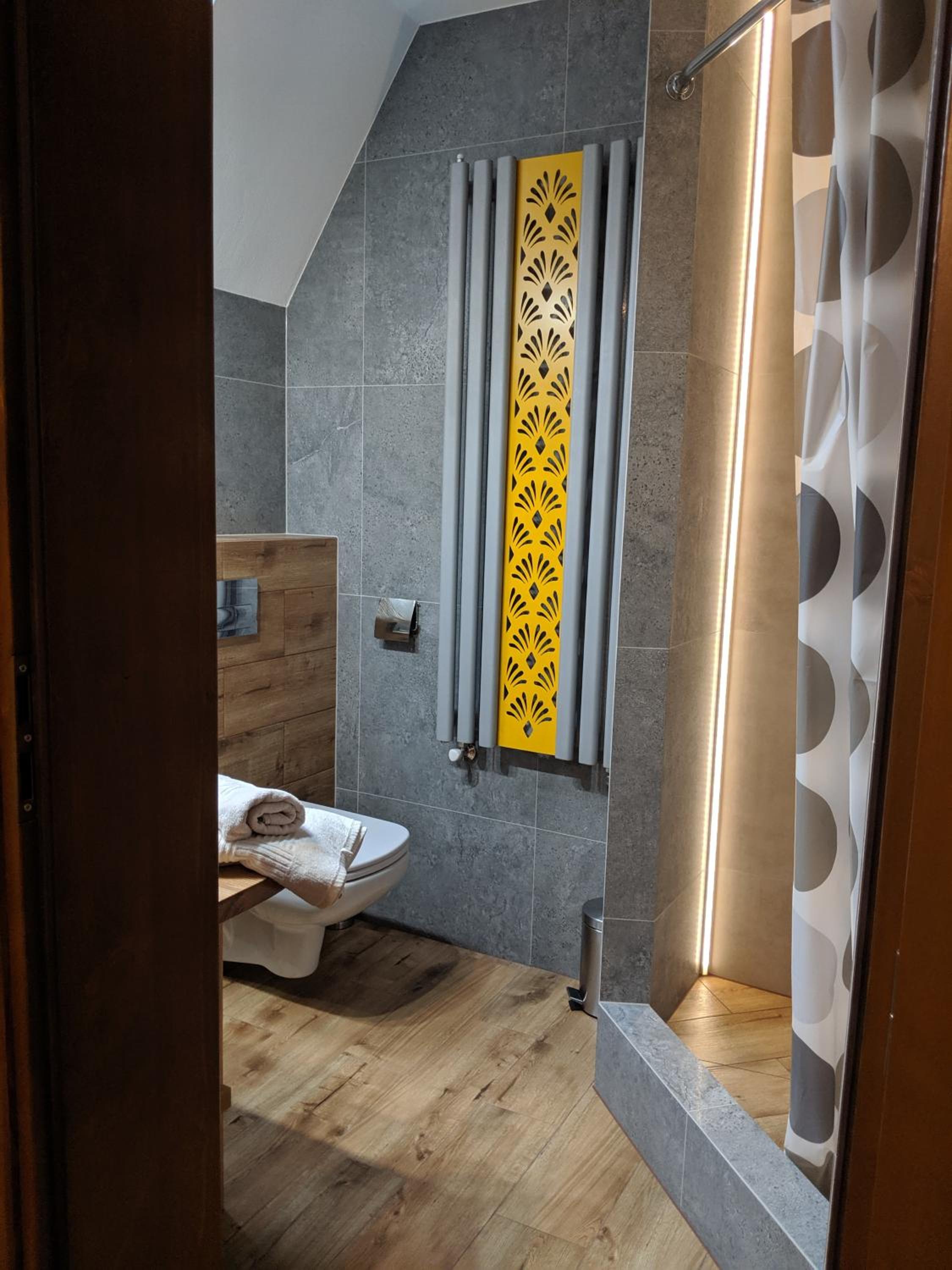 Triple Room with Private Bathroom photo 3