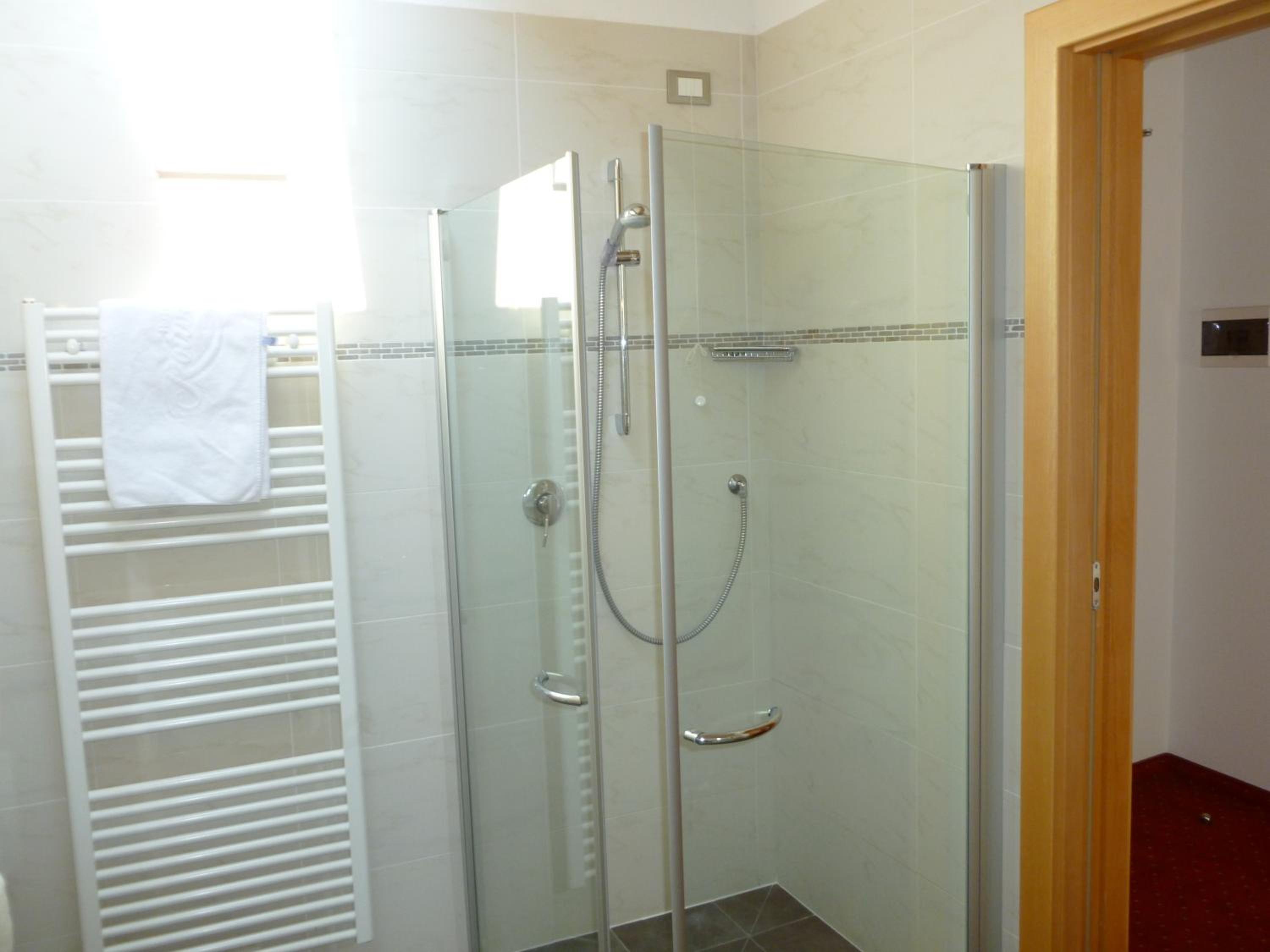 Superior Double-Room with Balcony  - Photo 5