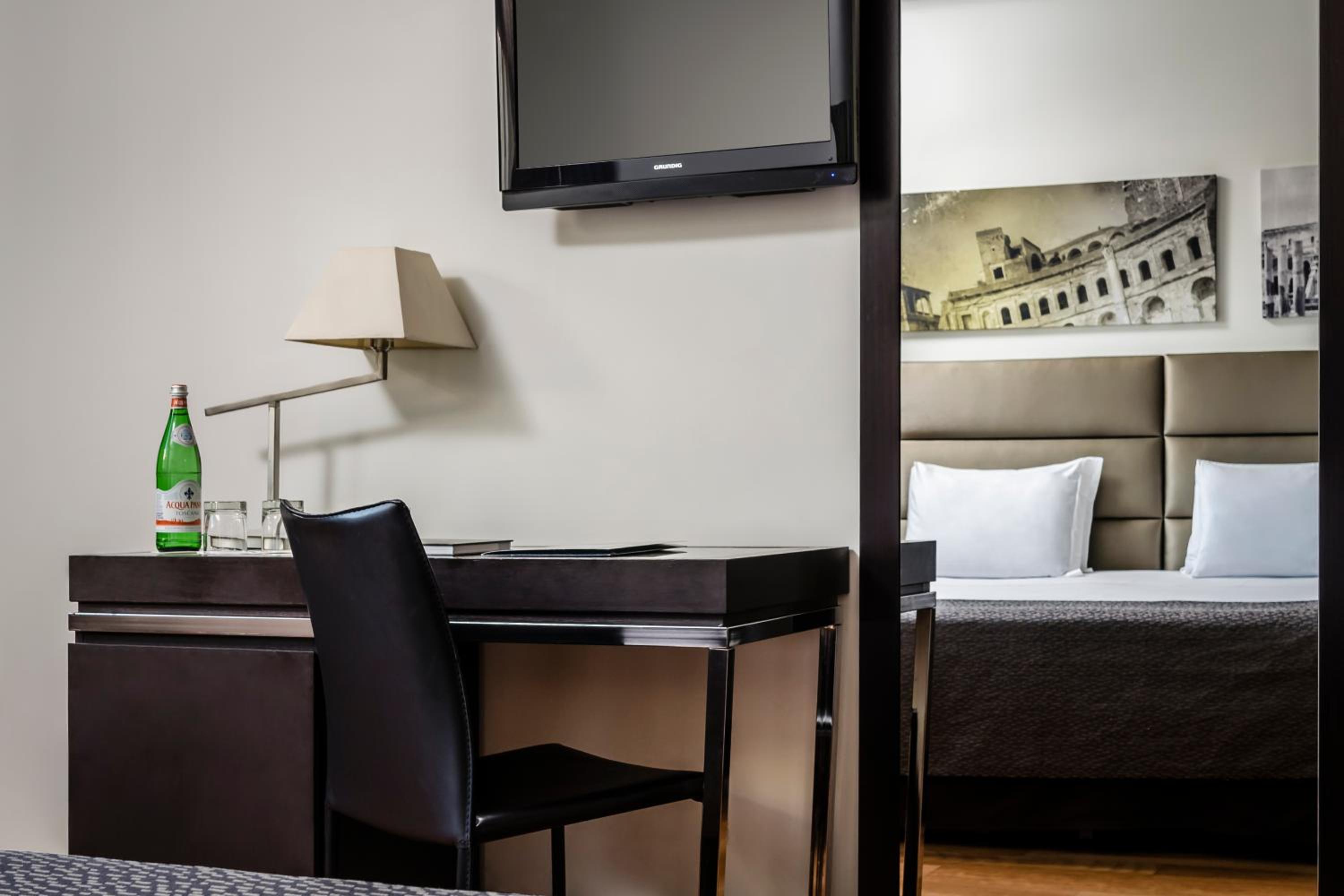Double or Twin Room with Terrace