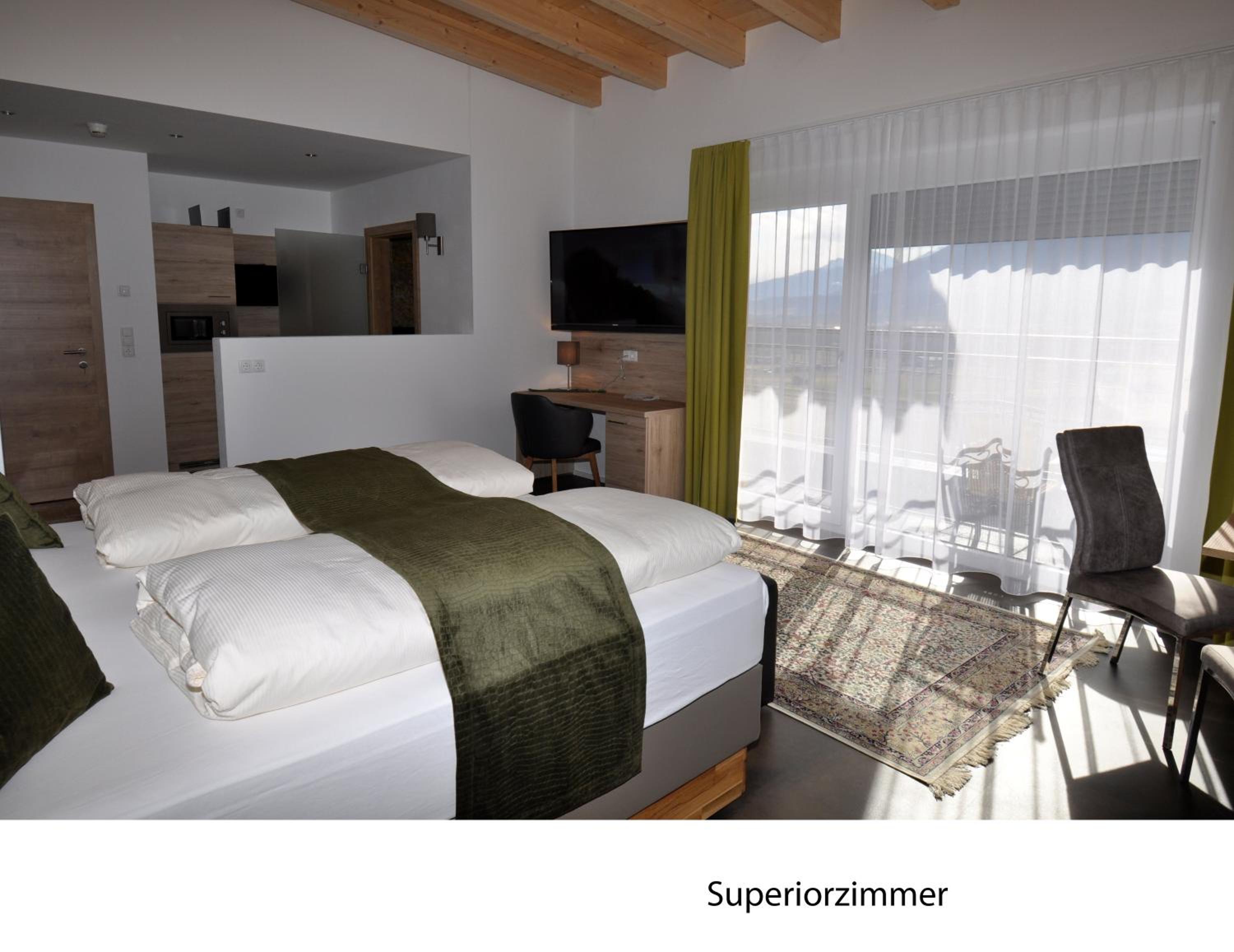 Superior Double Room - Photo 18
