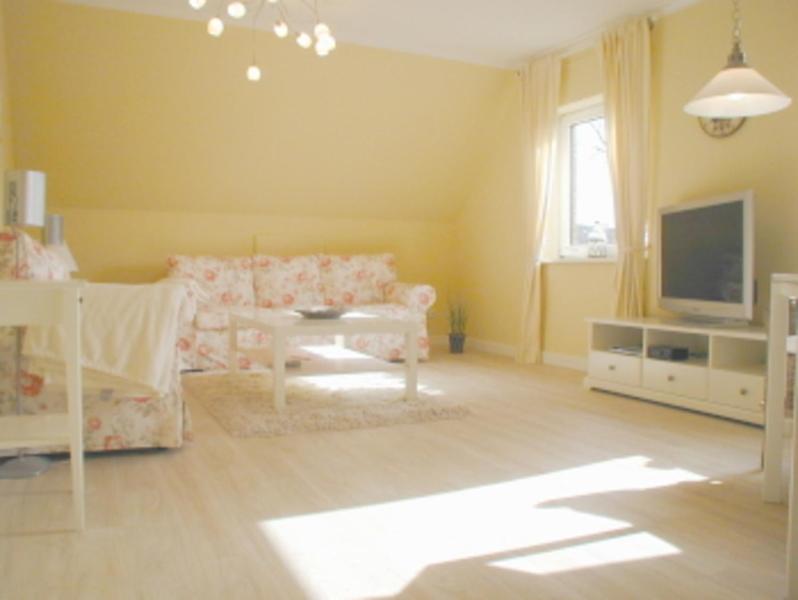 One-Bedroom Apartment photo 3