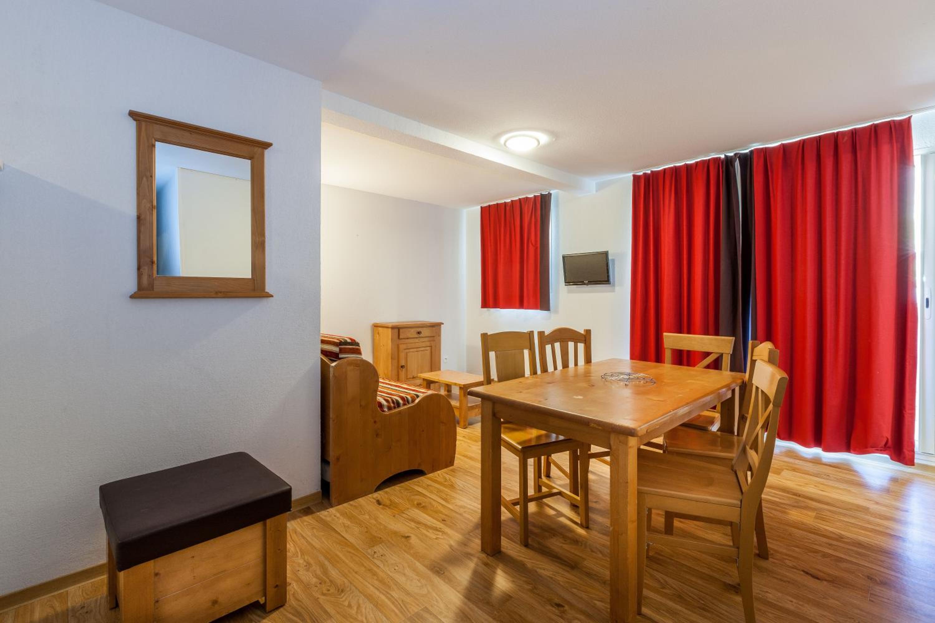 Apartment Two Bedrooms (6 Adults) photo 2