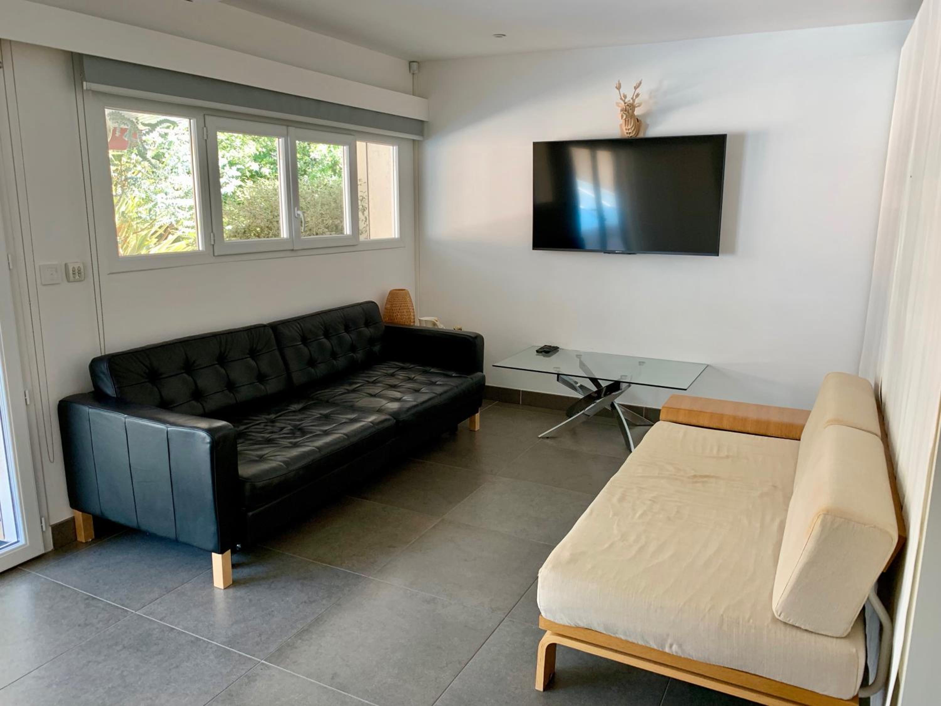 Deluxe Family Room photo 2