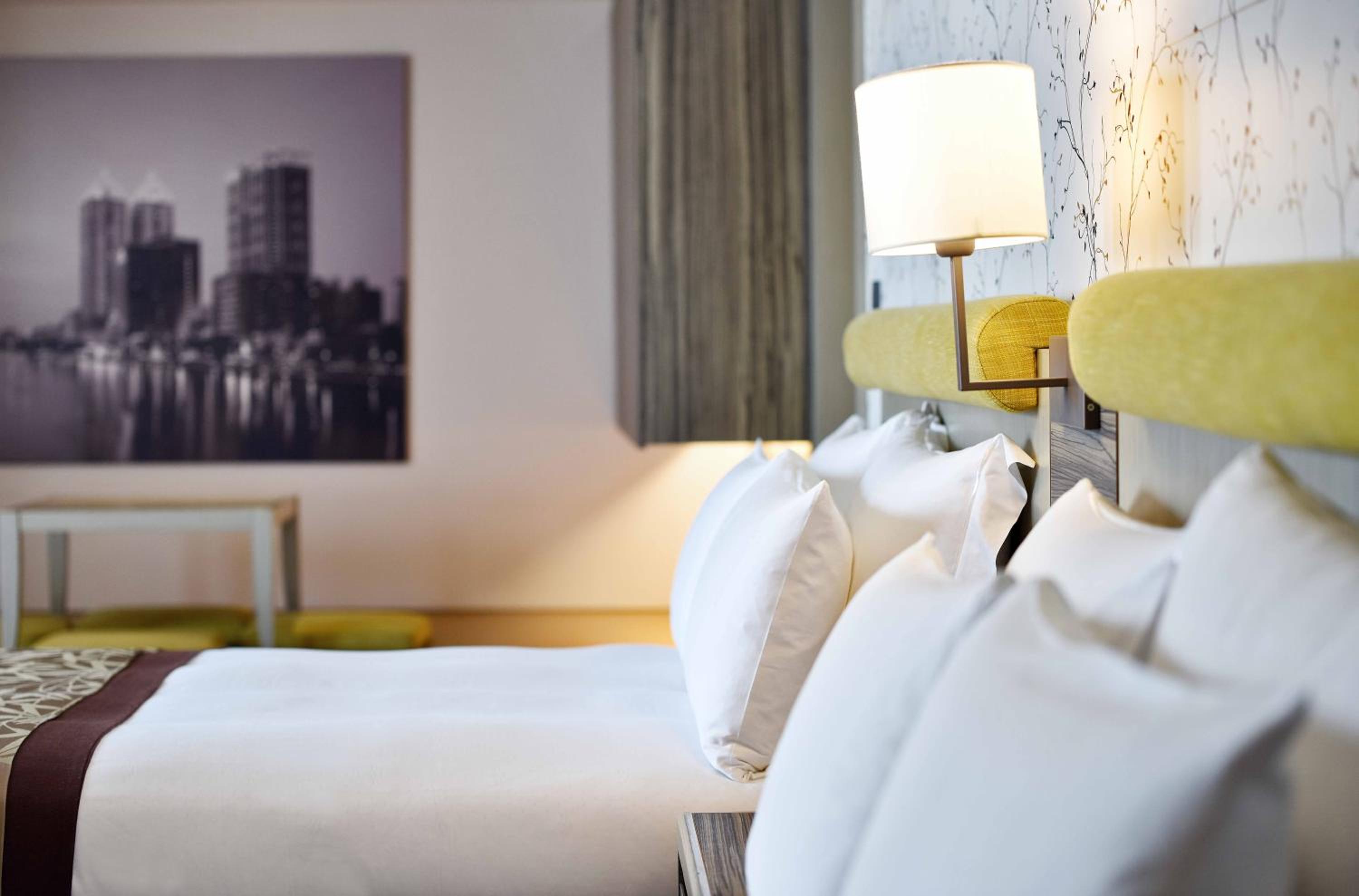 Deluxe Family Suite
