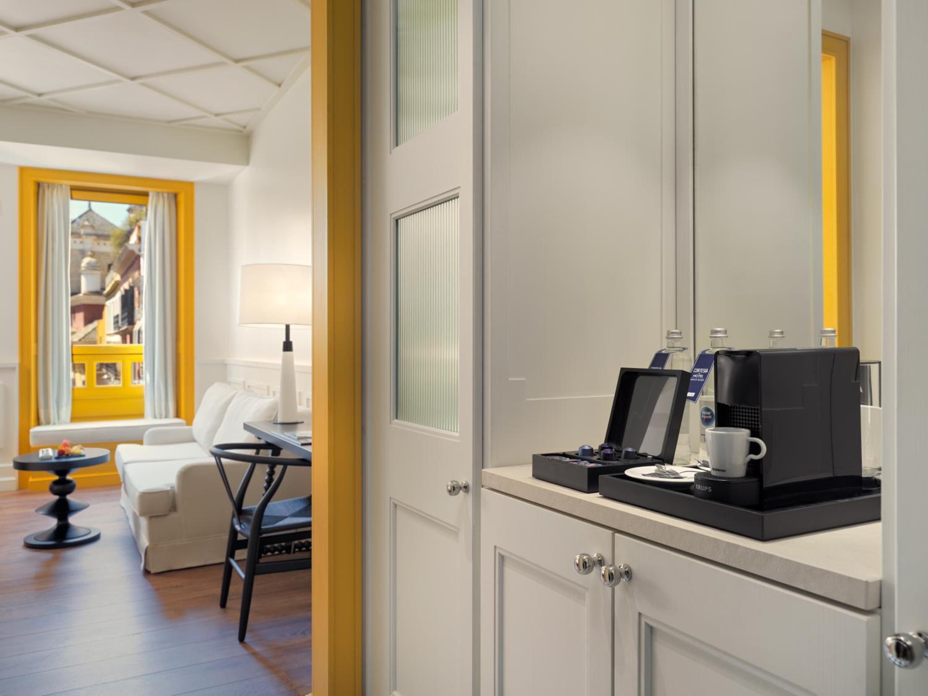 Junior Suite - Photo 8