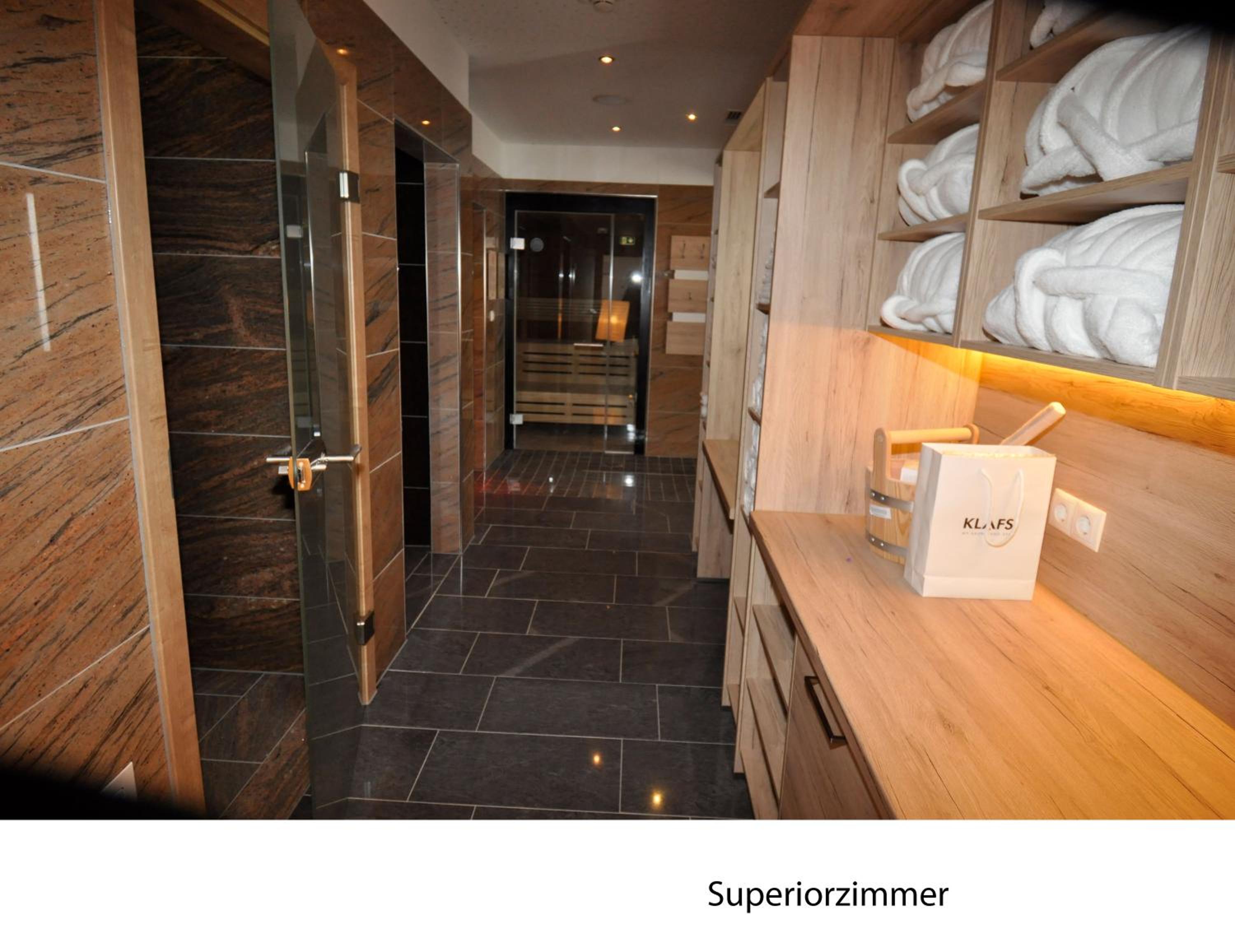 Superior Double Room - Photo 12