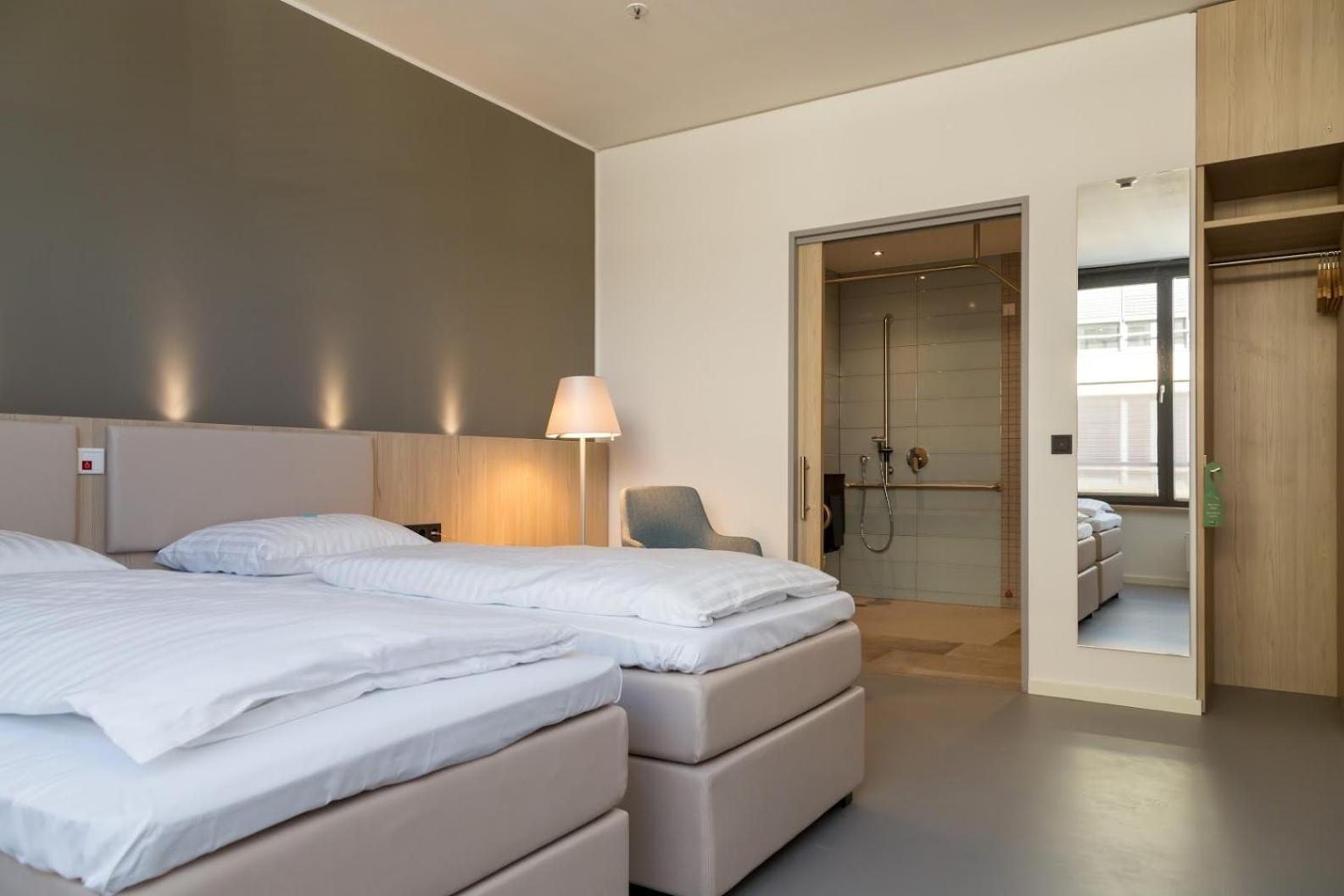Double Room - Photo 7
