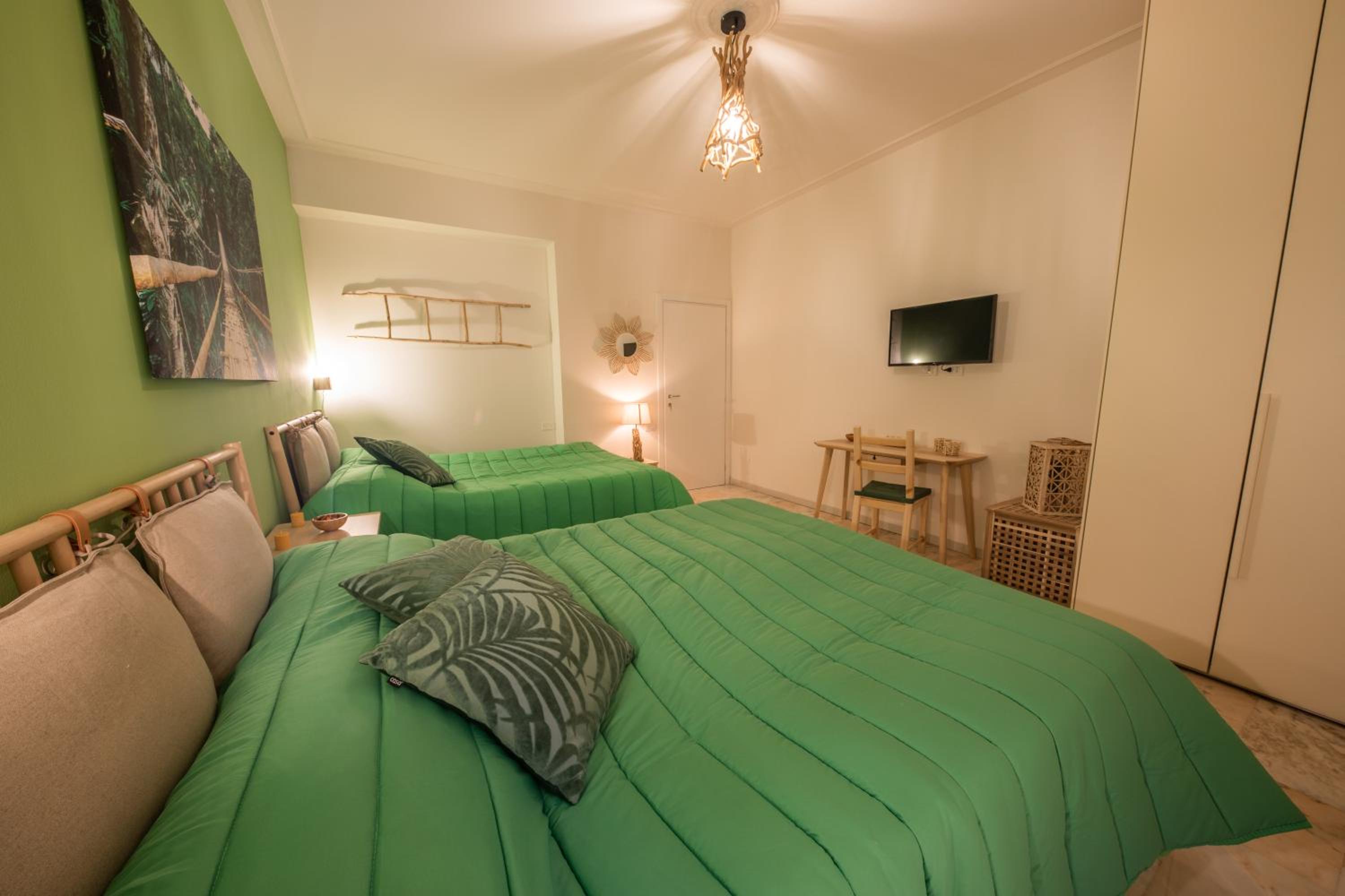 Three-Bedroom Apartment - Photo 33