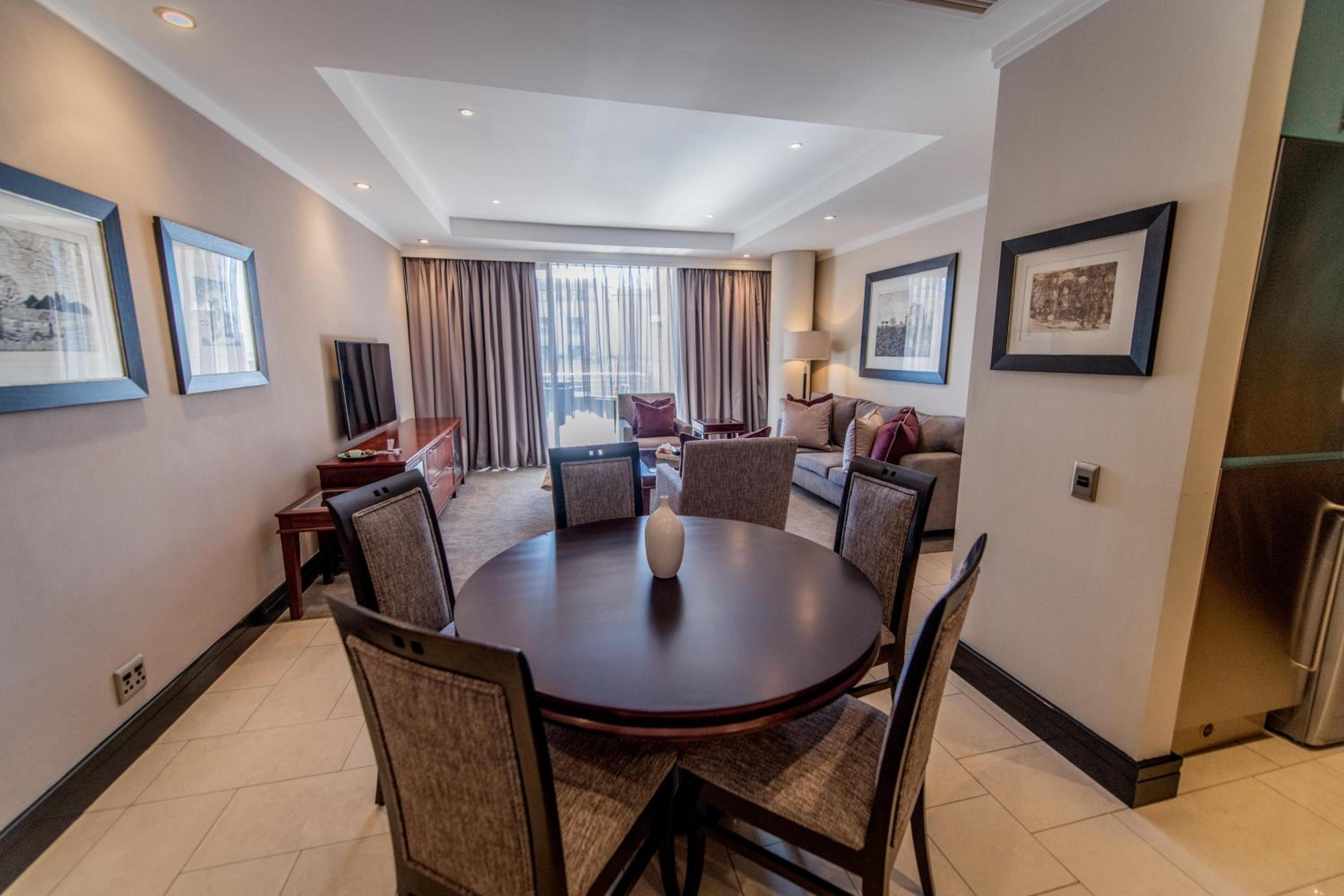 Two-Bedroom Apartment Grand