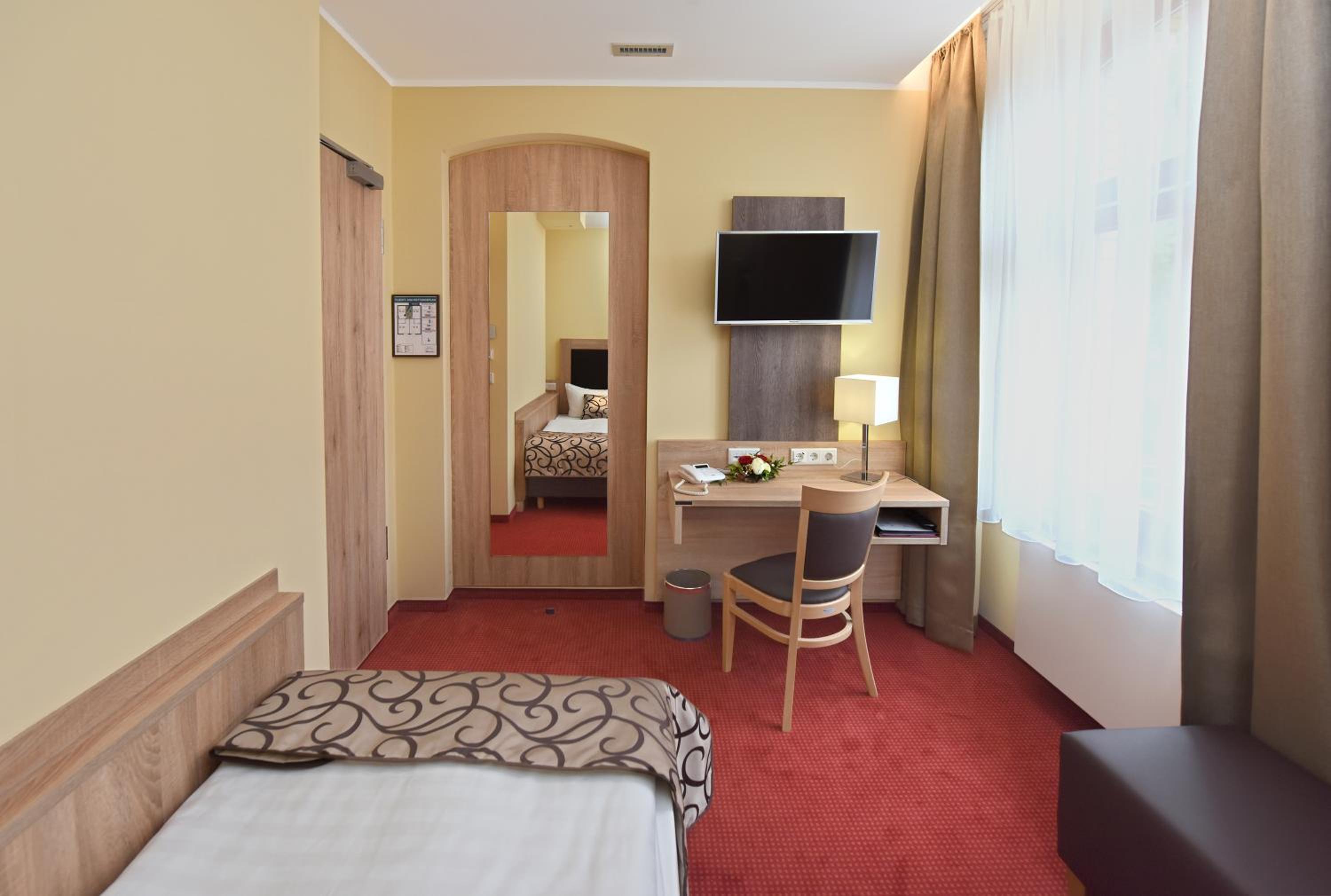 Superior Single Room