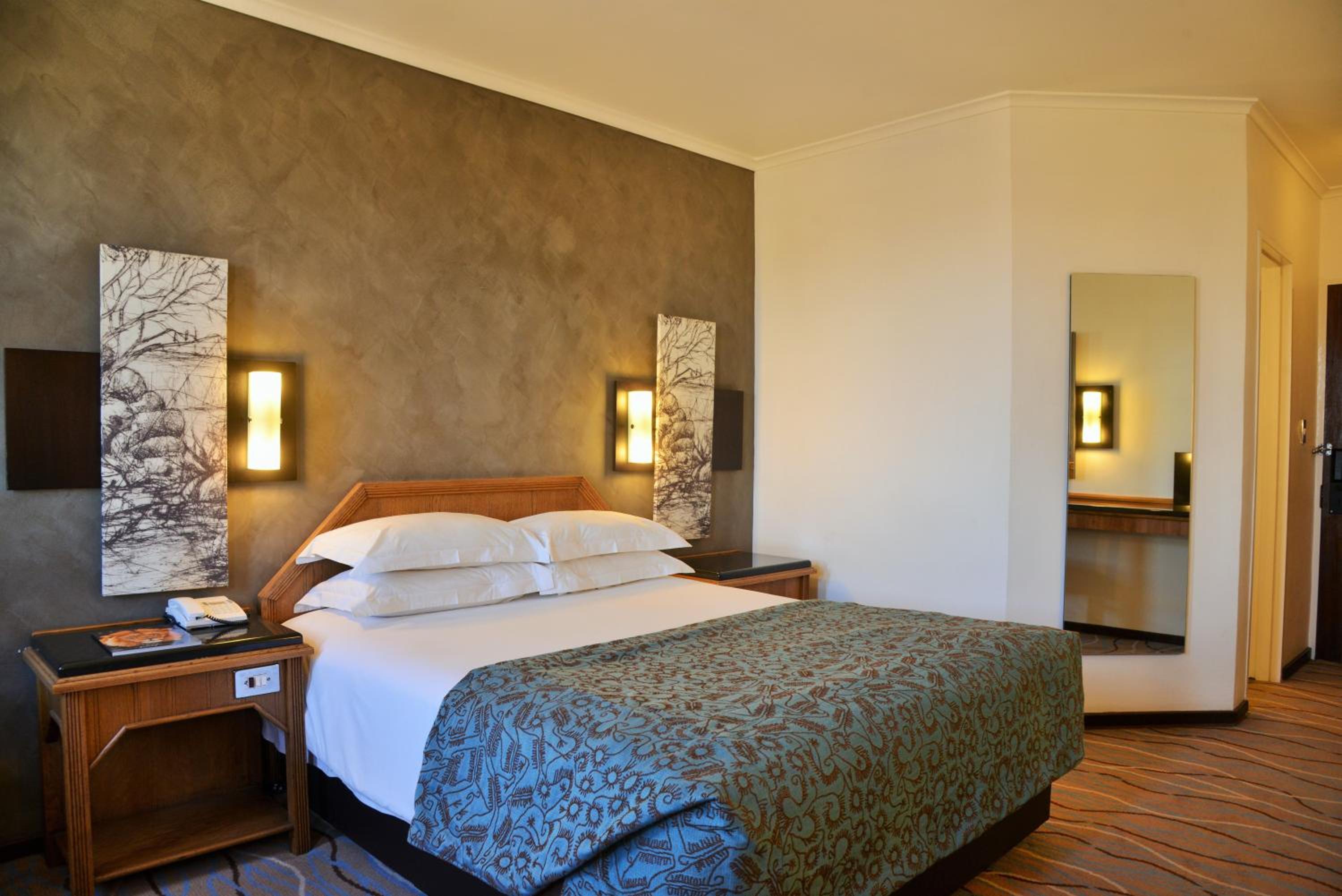 Standard Queen Room - Photo 1