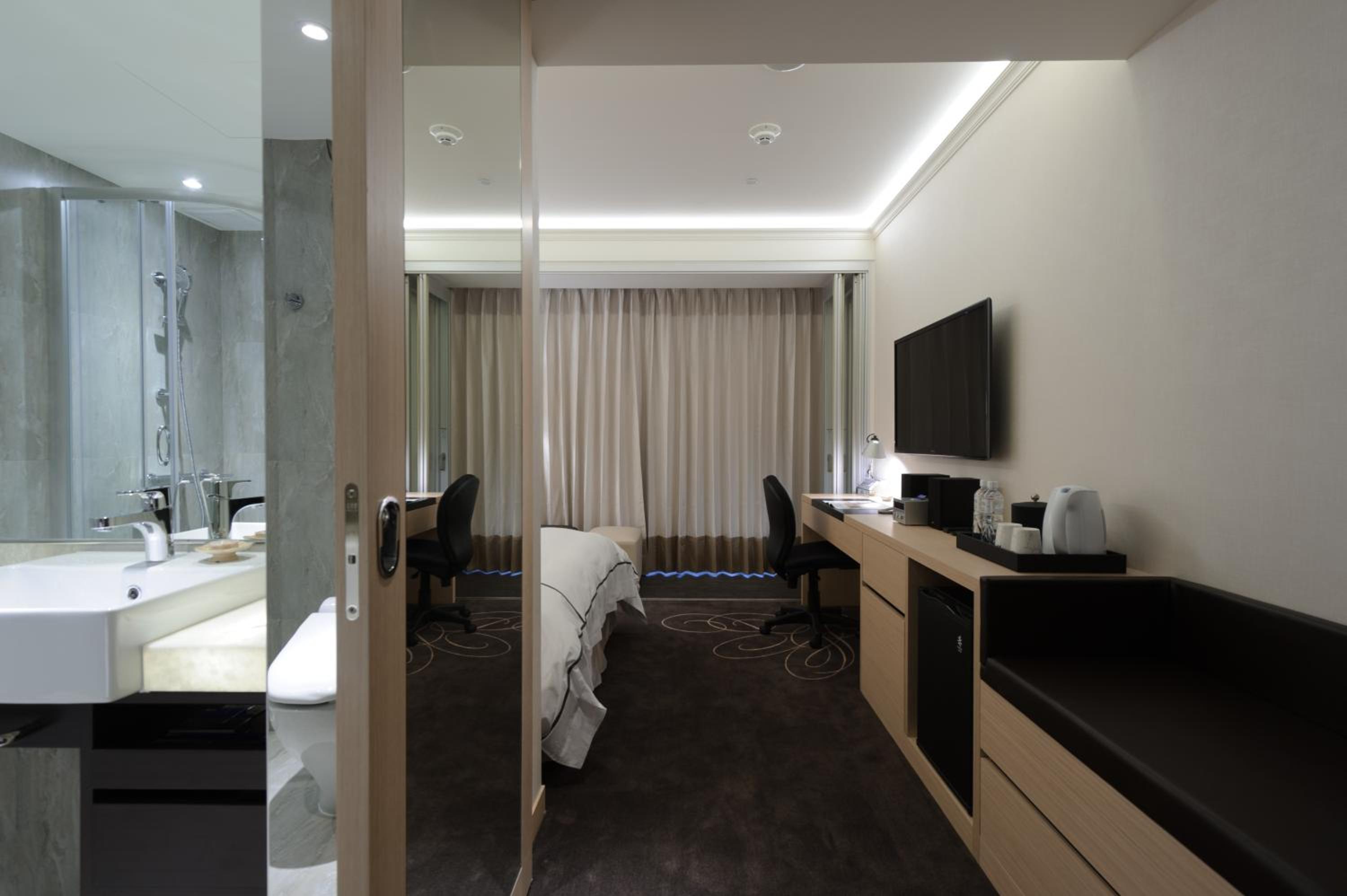 Eco-Friendly Superior Double Room photo 2