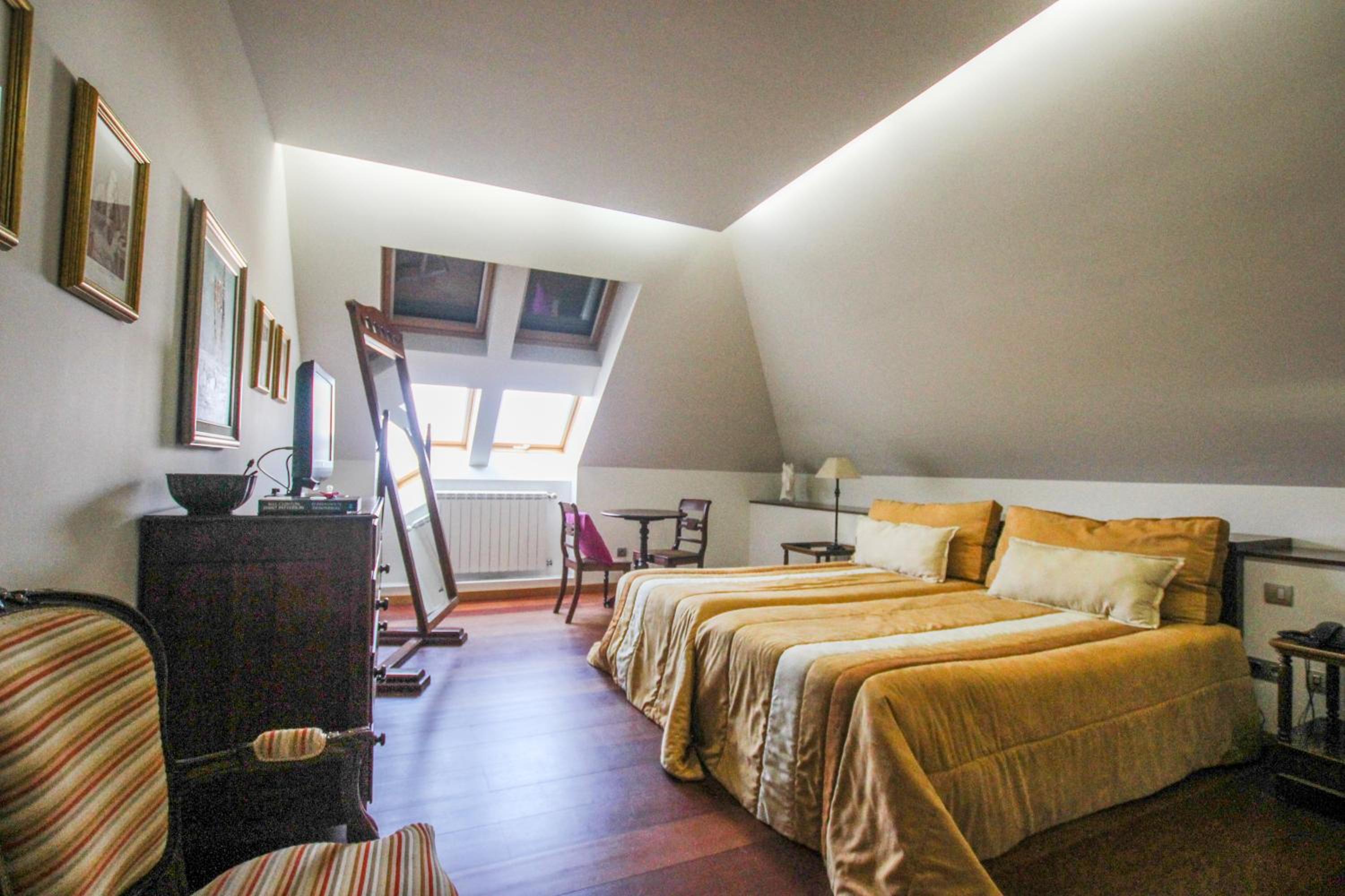 Executive Suite photo 2