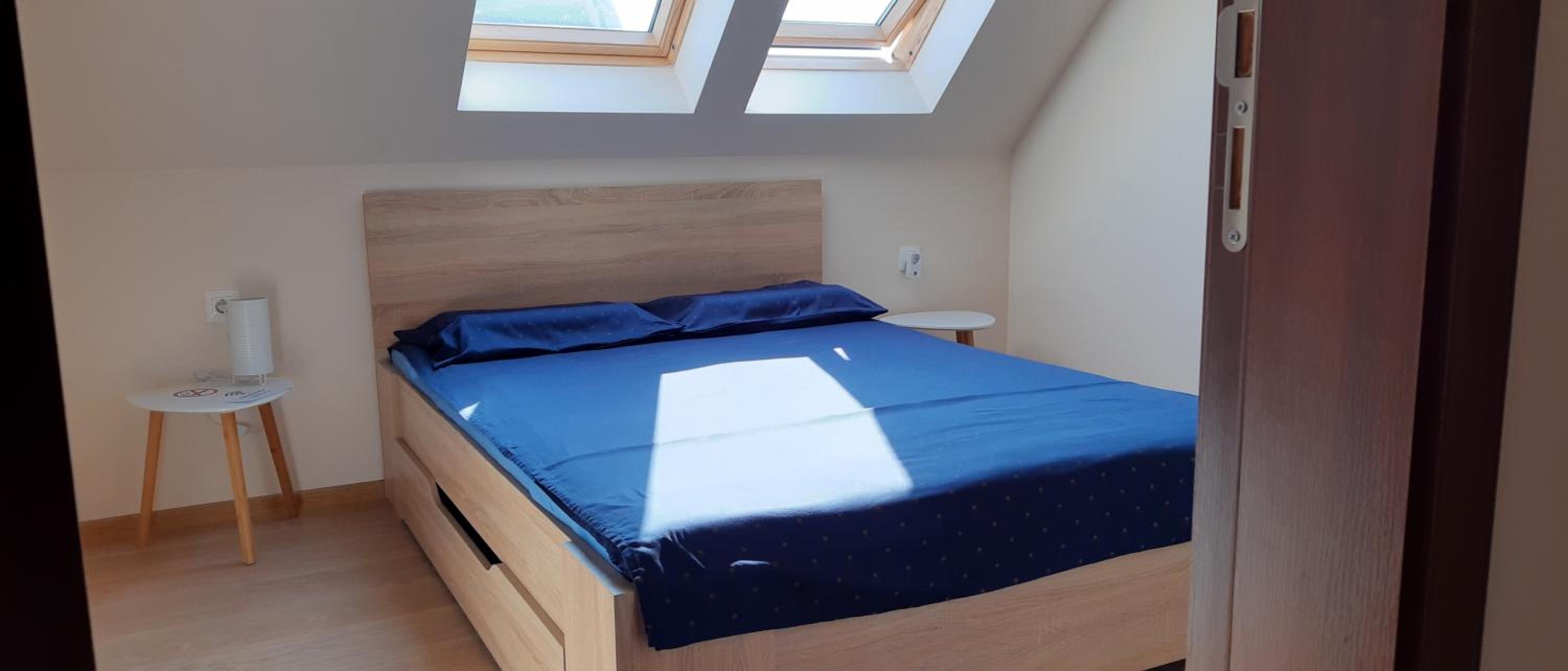 Apartment with Terrace - Photo 27