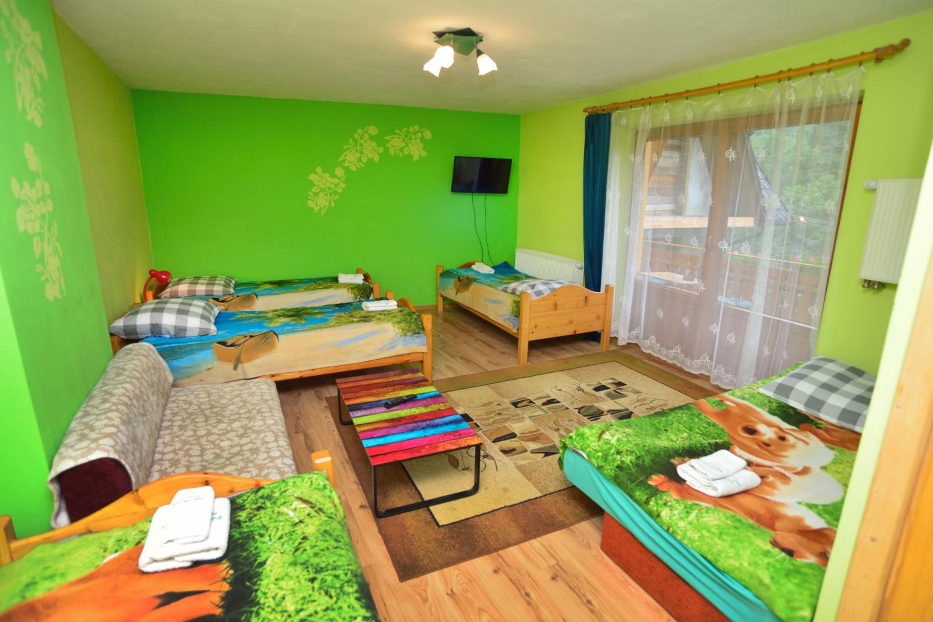 Family Room With Balcony photo 1