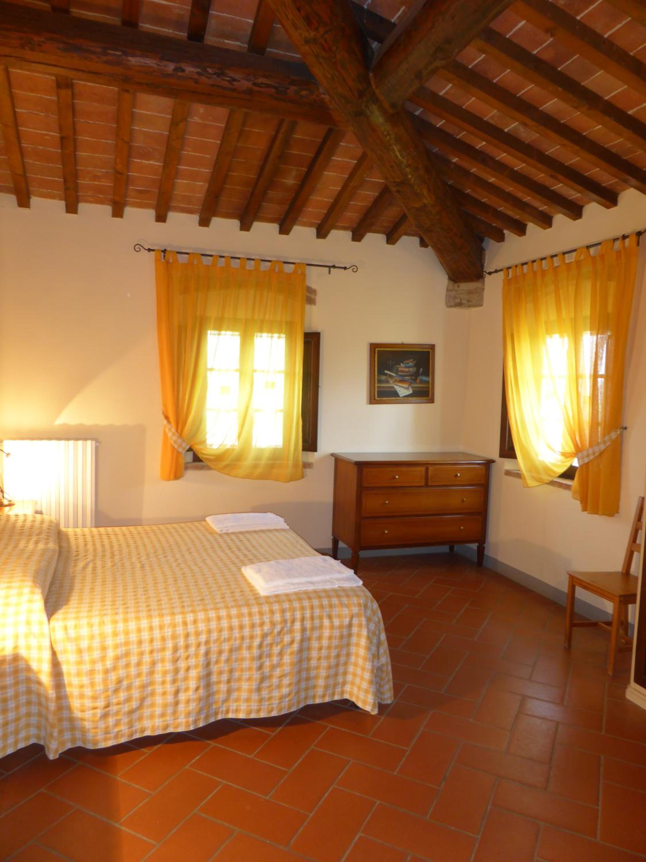 Superior One-Bedroom Apartment (4 Adults)