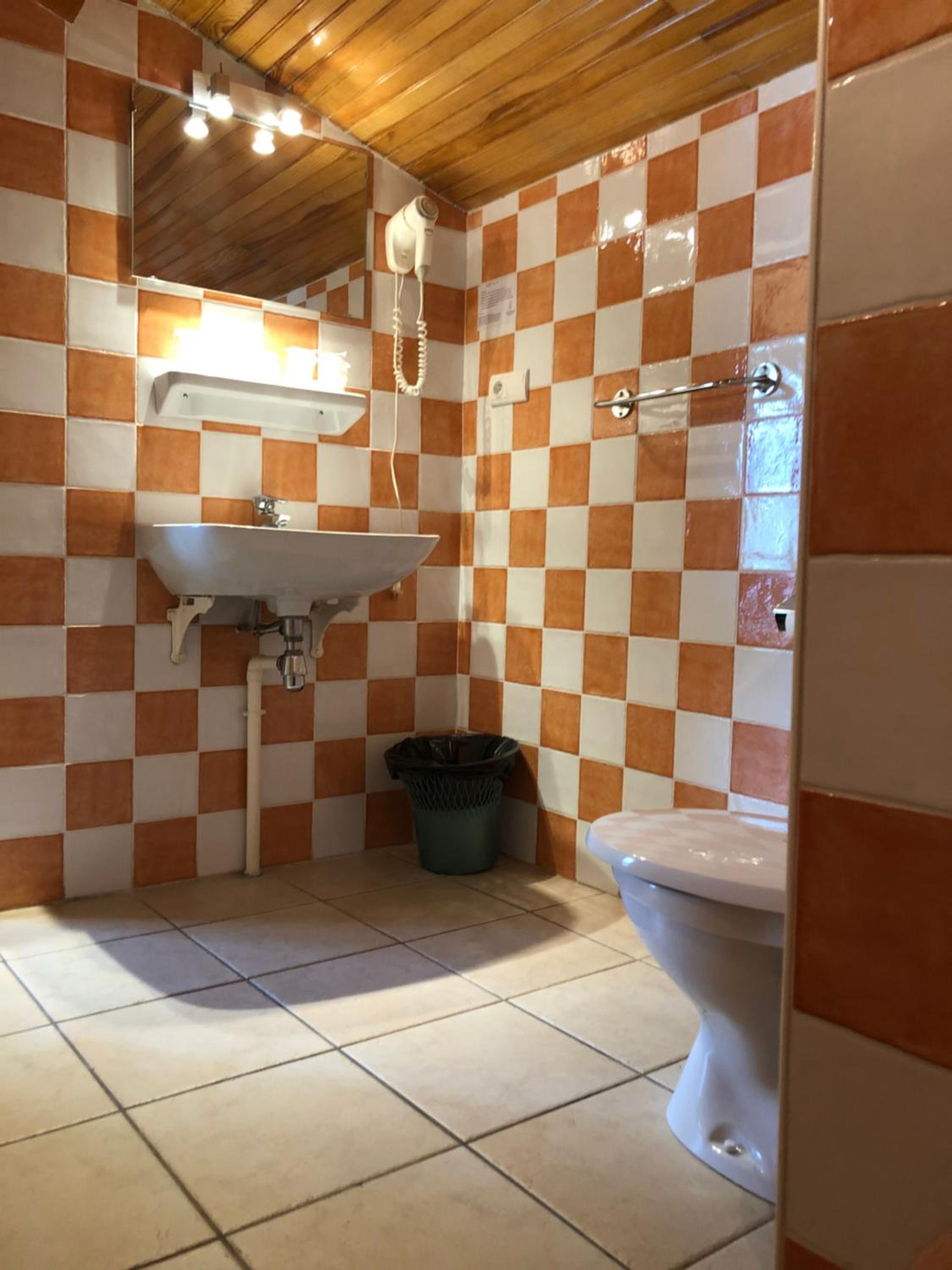 Quadruple Room - Photo 2