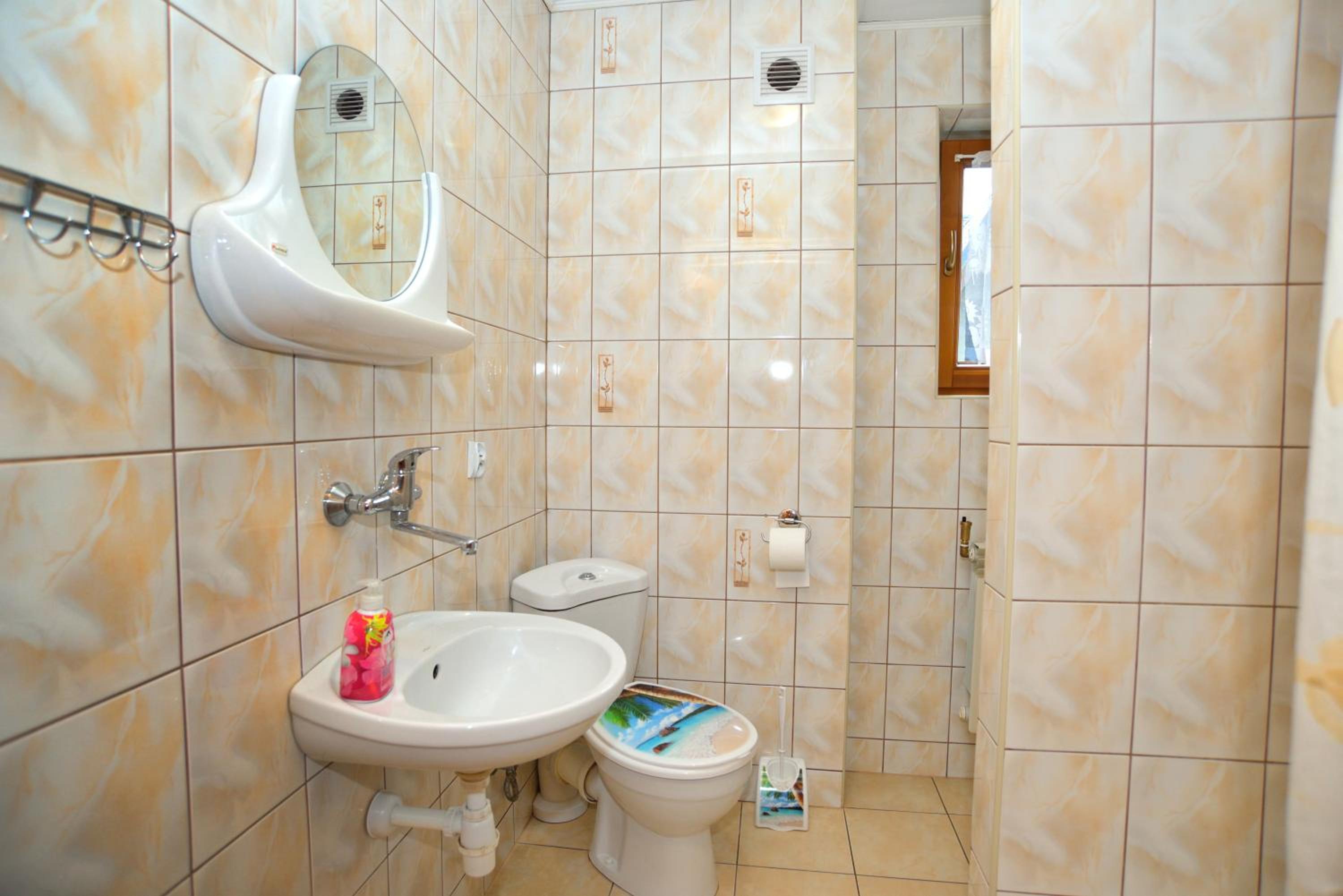 Double Room with Mountain View - Photo 3