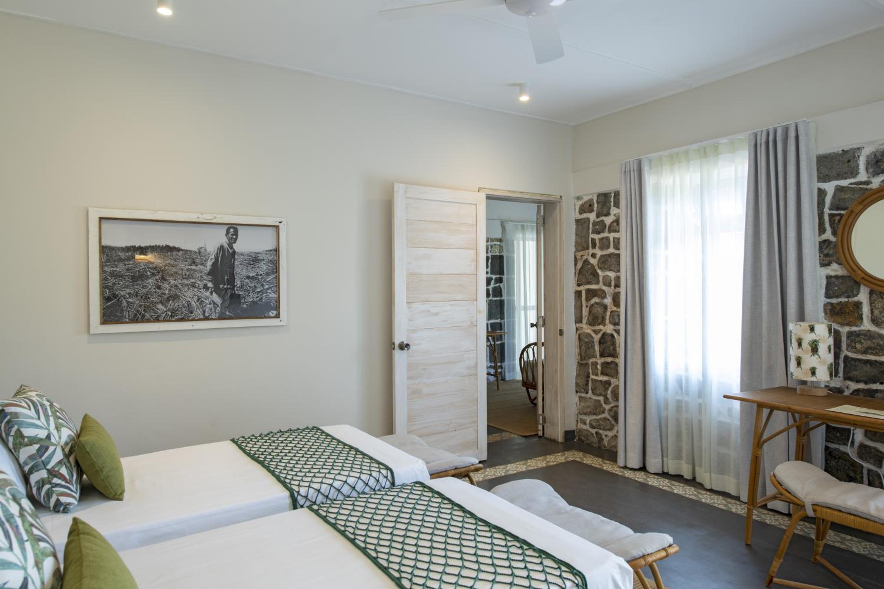 Standard Room Full Board + Golf at Le Chateau Golf
