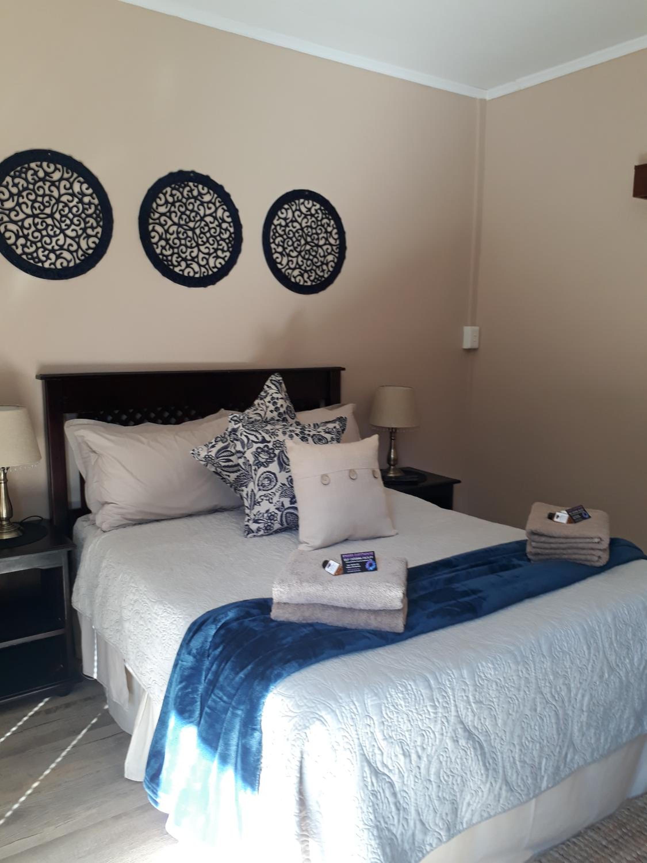Deluxe Double Room with Shower