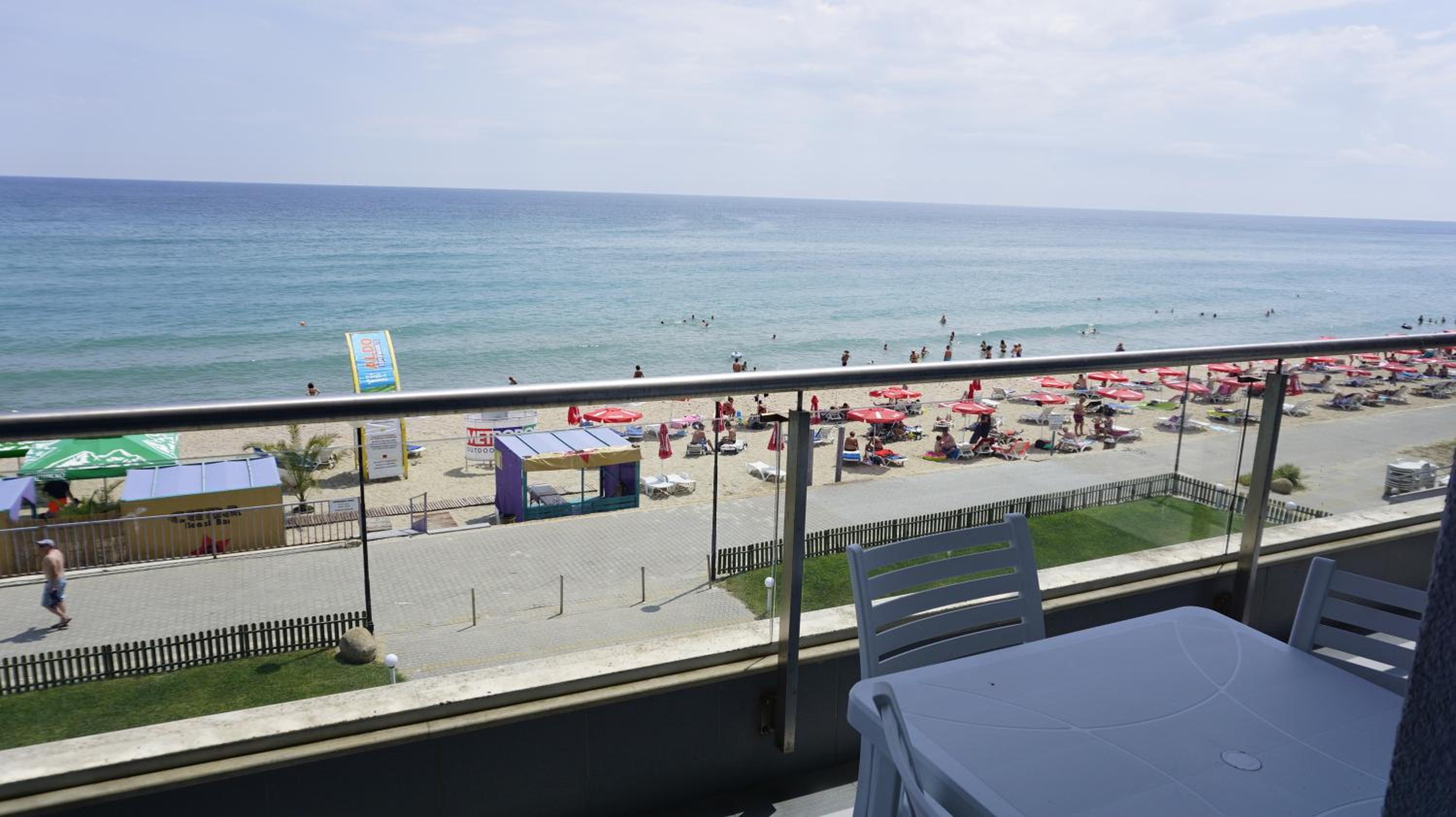 Apartment with Sea View photo 2
