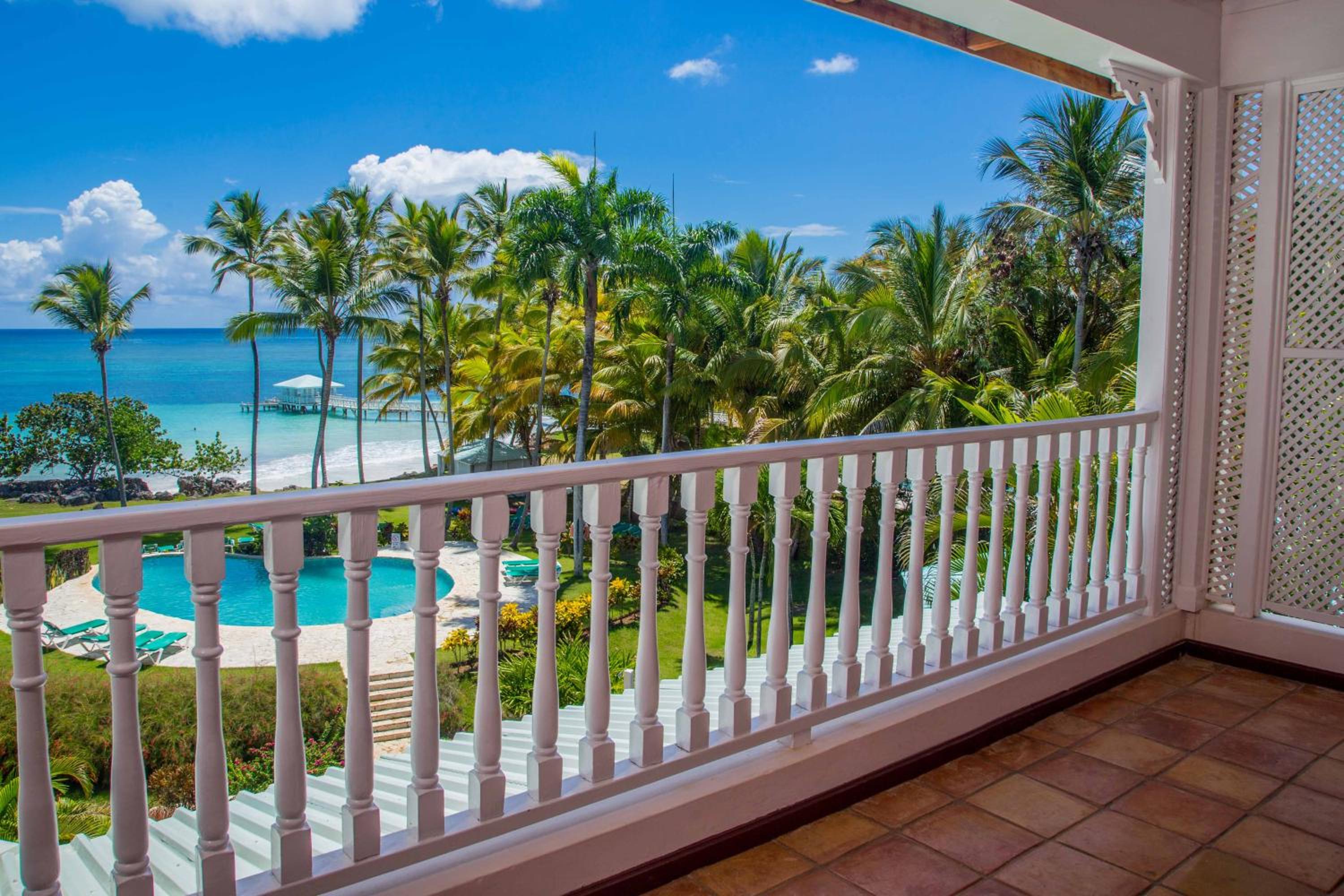 Deluxe Double Room with Sea View photo 2