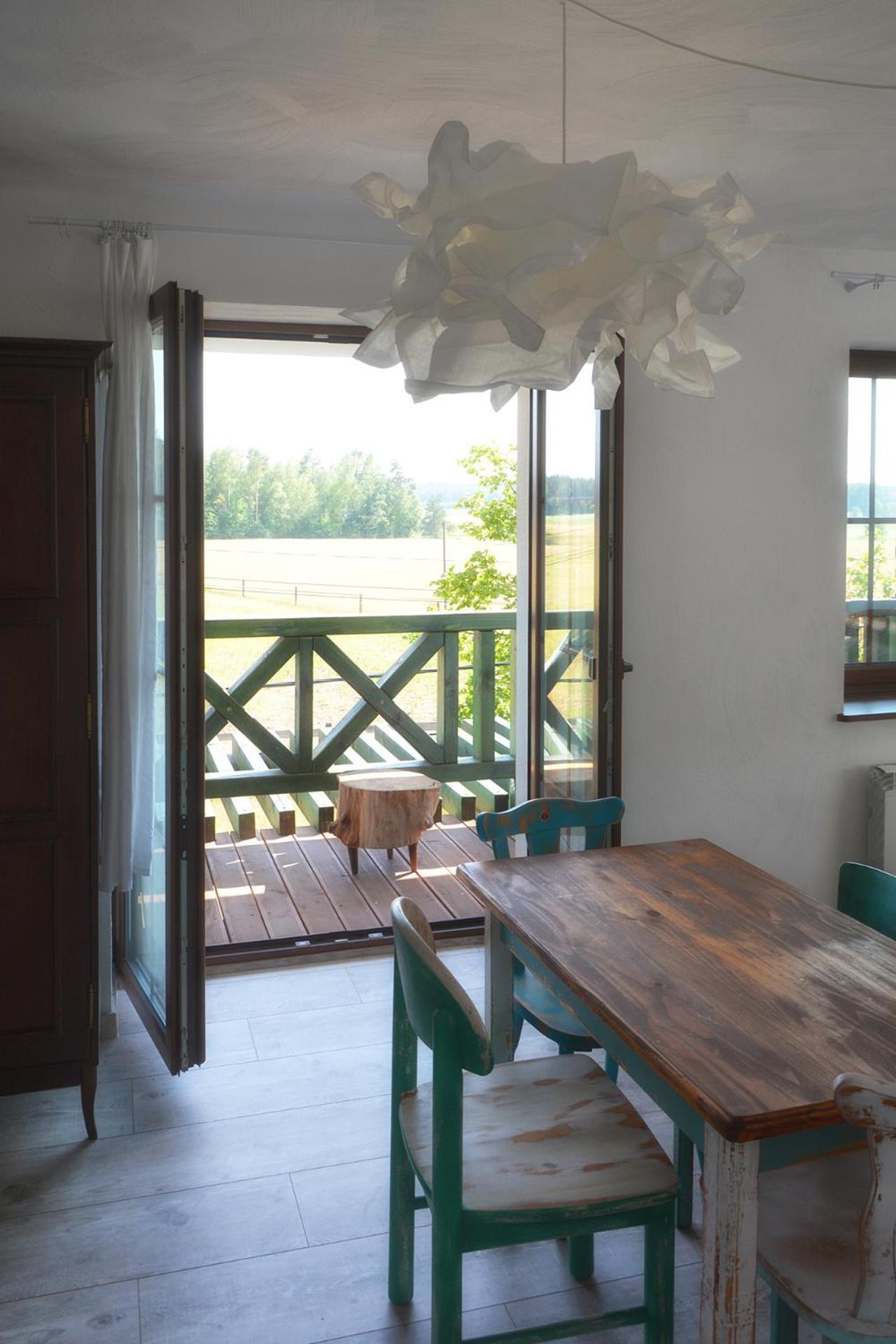 Family Room with Private Bathroom - Photo 5