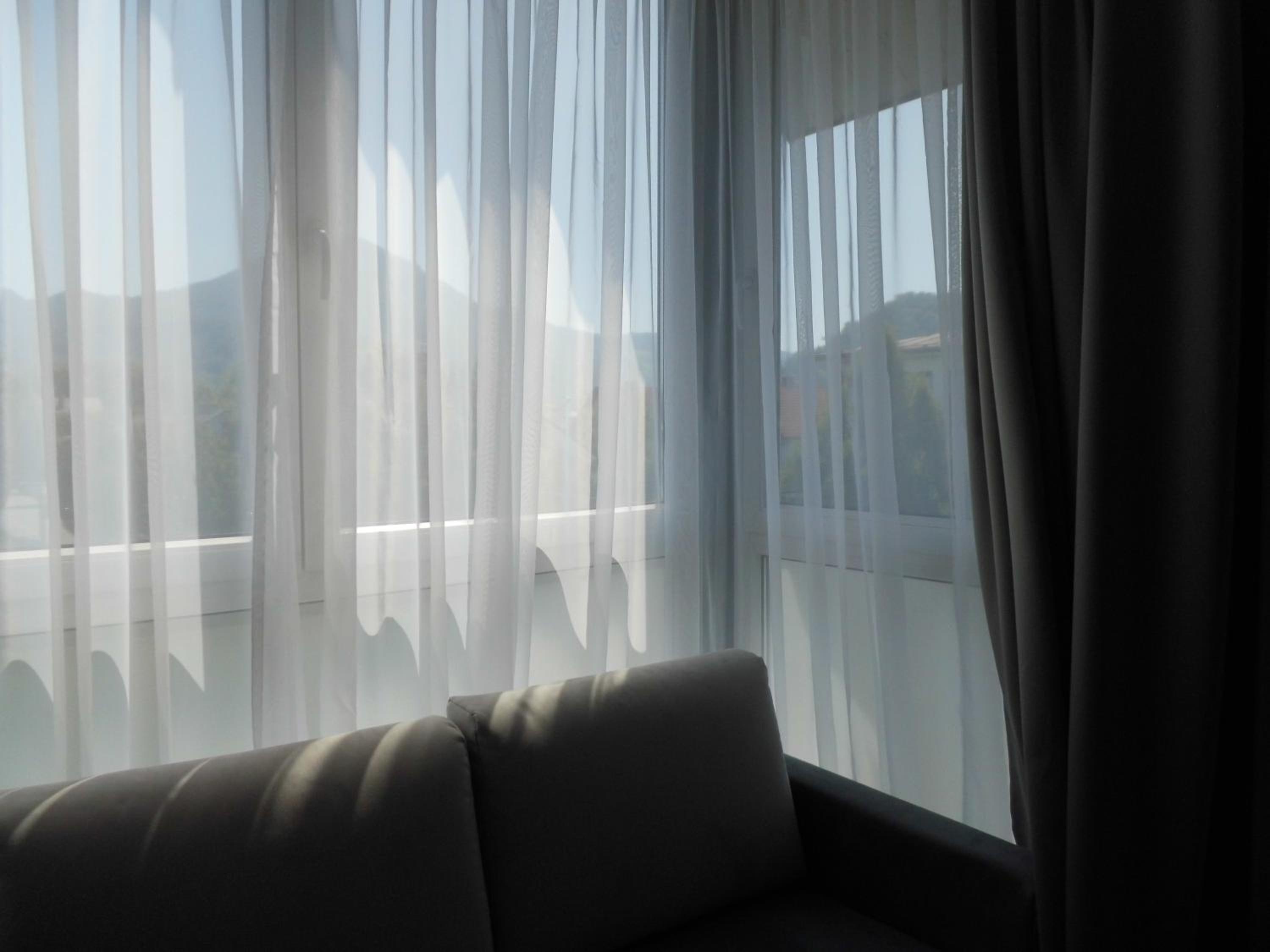 Superior Room with Garden View - Photo 13