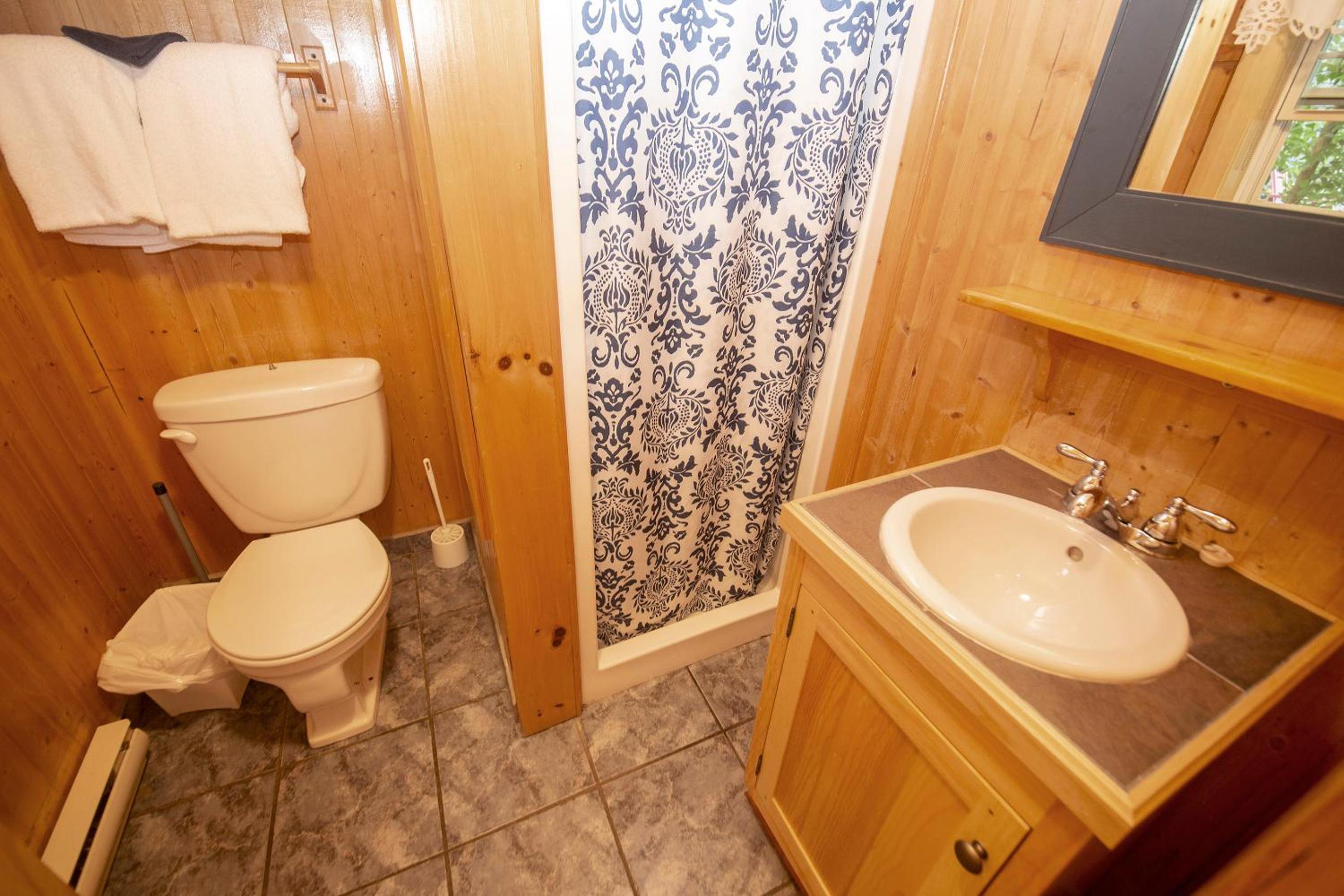 Apartment - Ground Floor photo 2