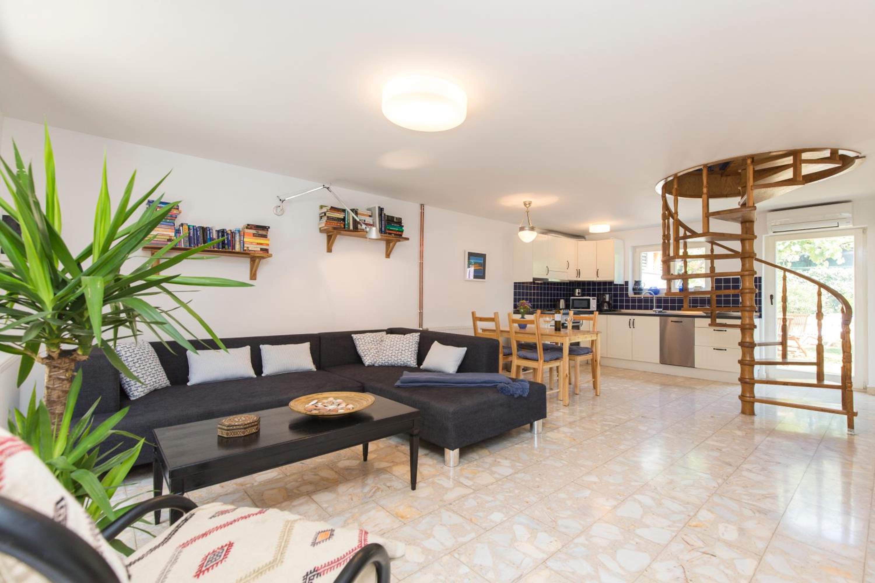 Three-Bedroom House photo 1
