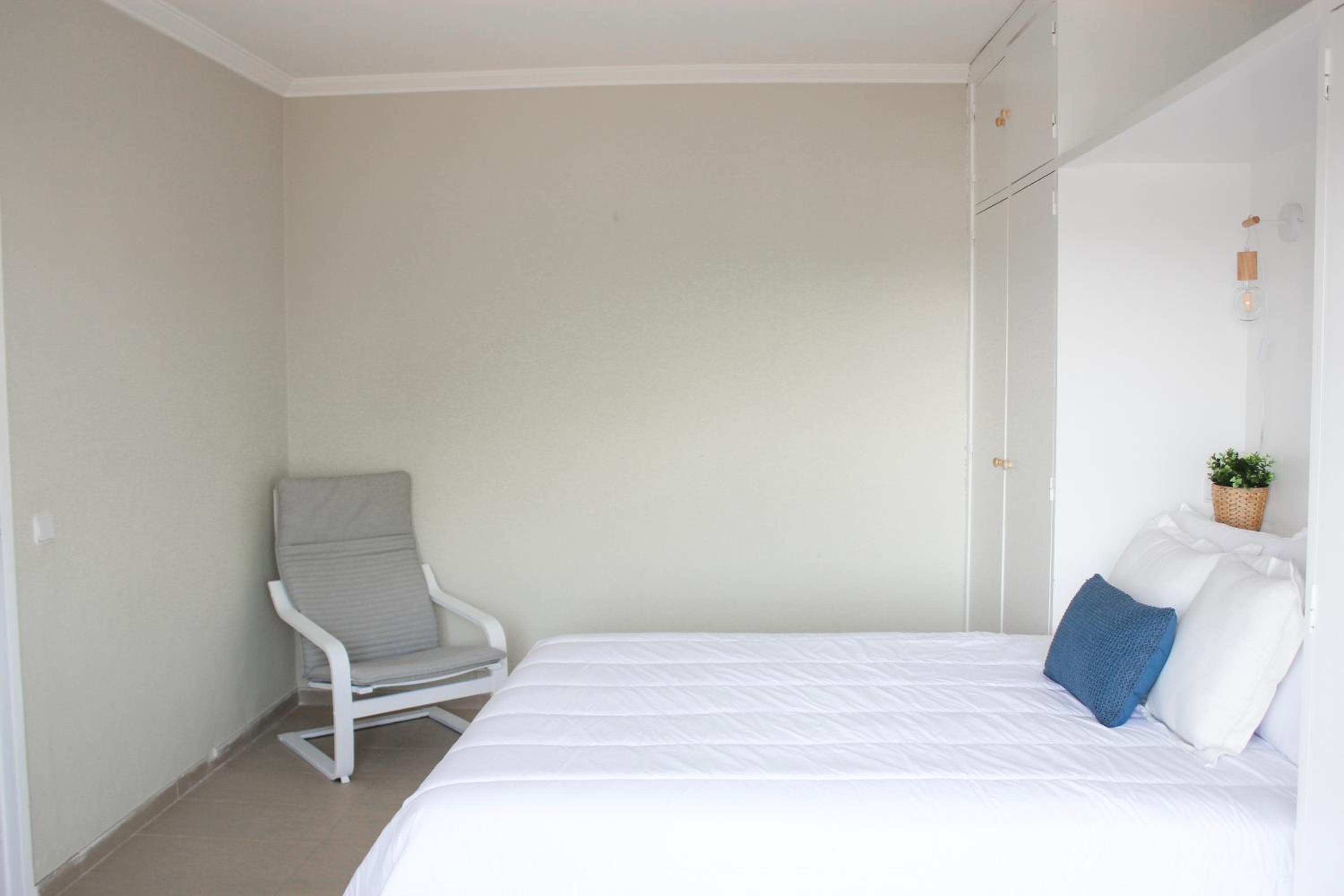 Apartment with Sea View - Photo 43