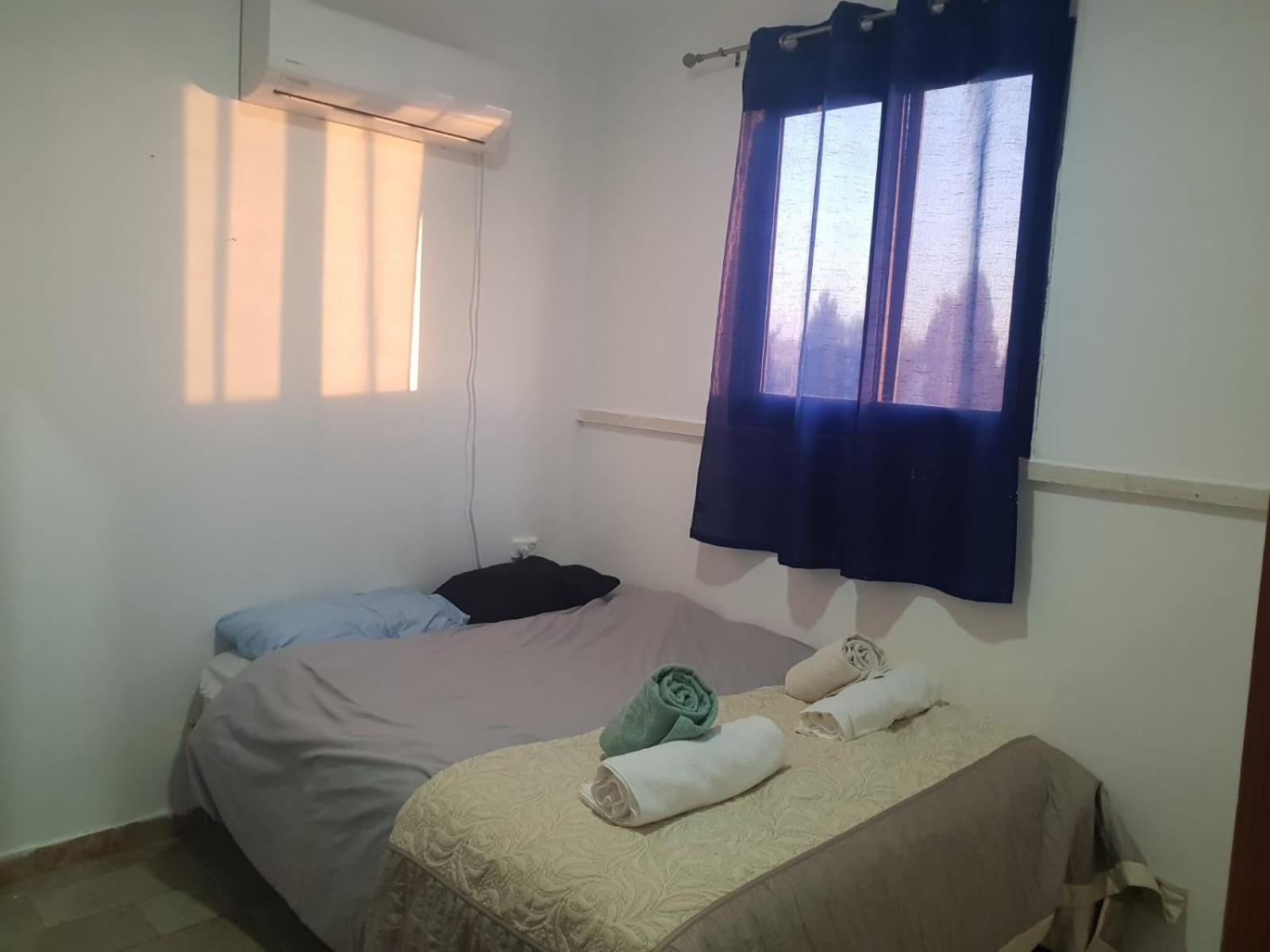 One-Bedroom Apartment - Photo 11