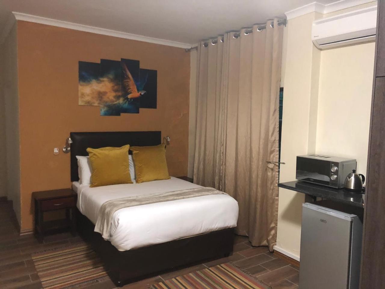 Deluxe Double Room - Photo 3