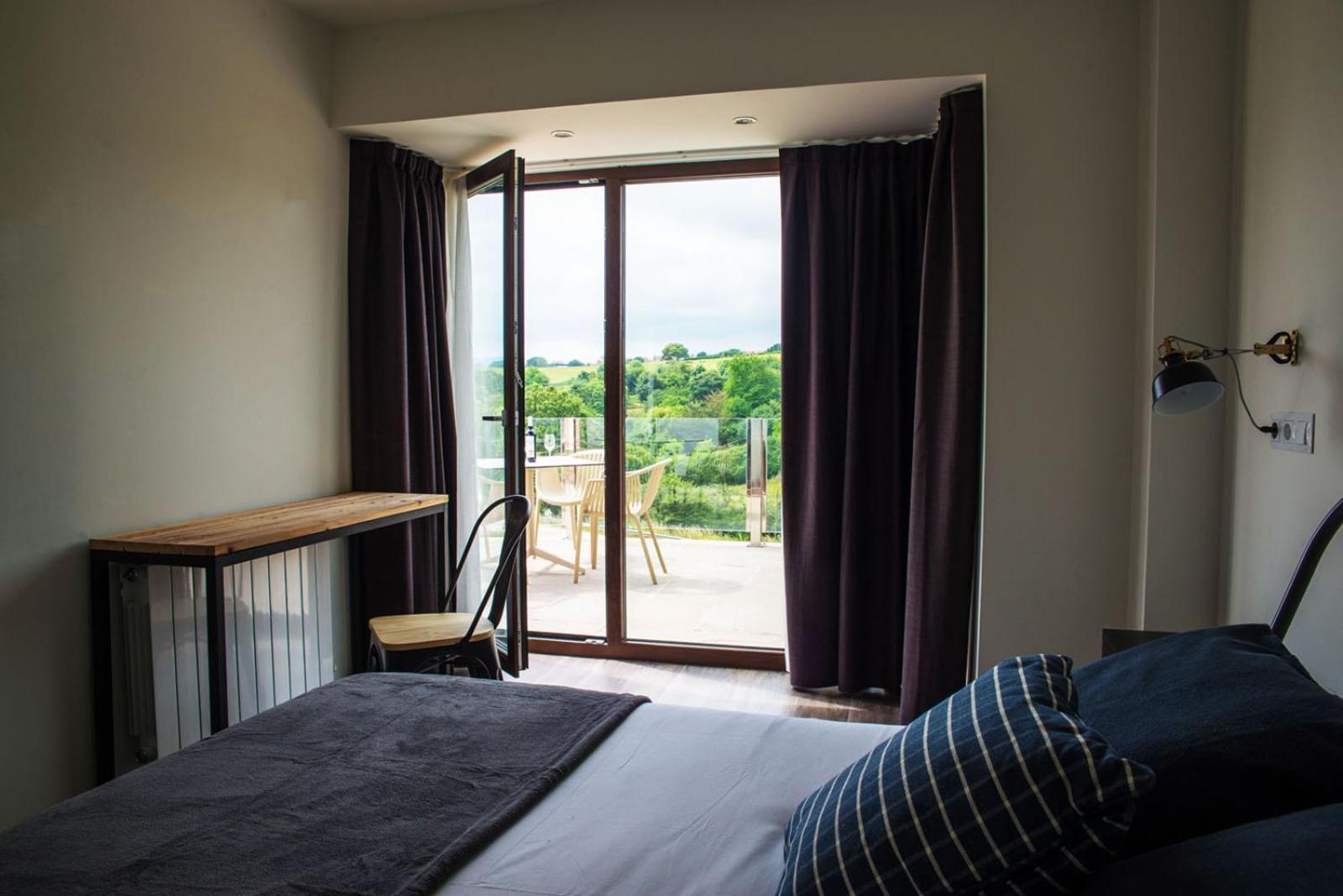 Apartamento de una habitación con terraza
