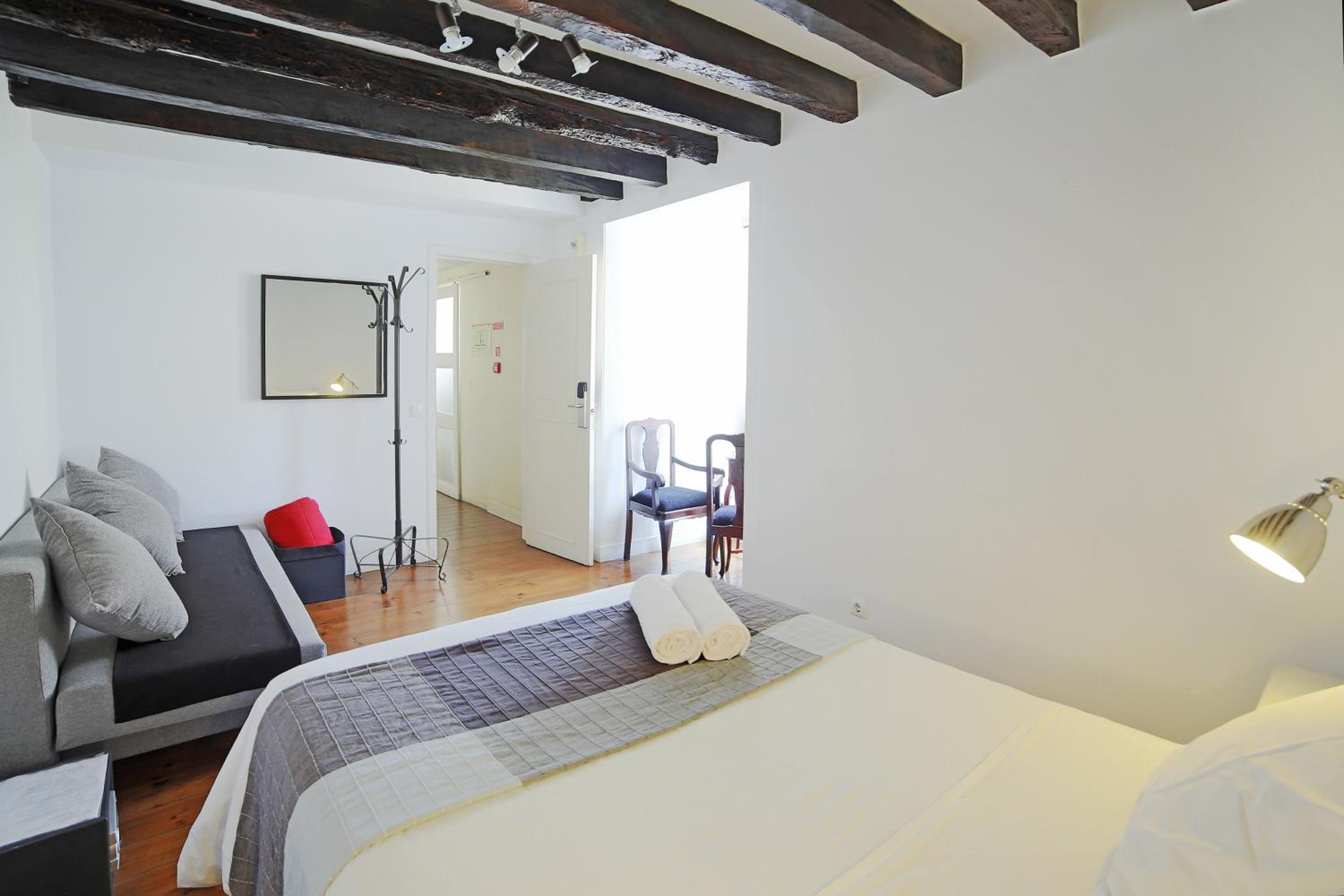 Double Room with Private Bathroom - Photo 1