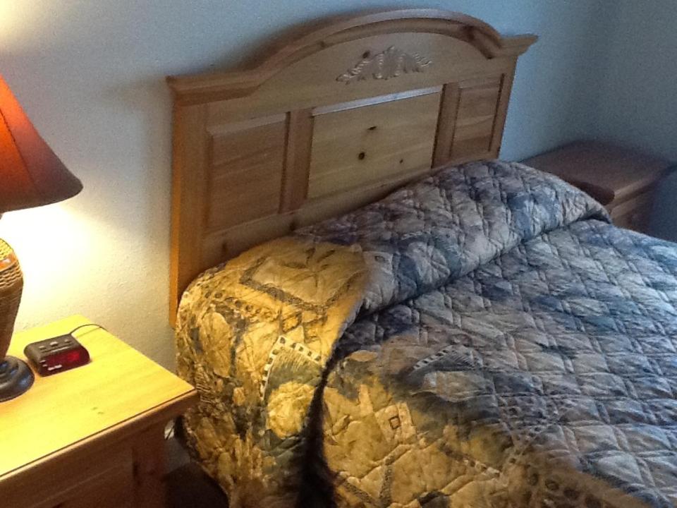 One King Room - Photo 2